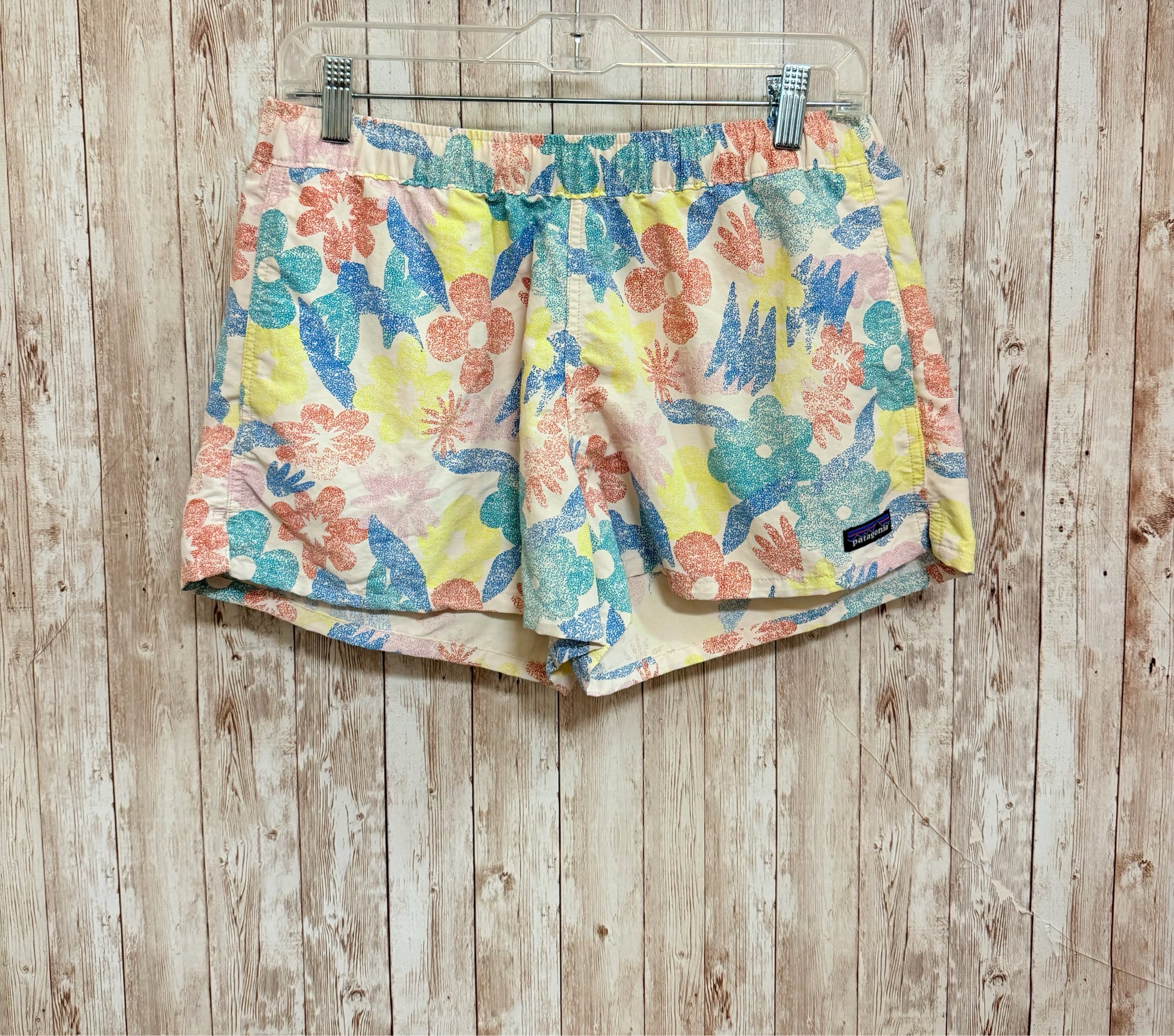 PATAGONIA Size M BLUE FLORAL Shorts