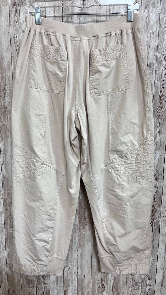 Size S DAILY PRACTICE SAND Pants