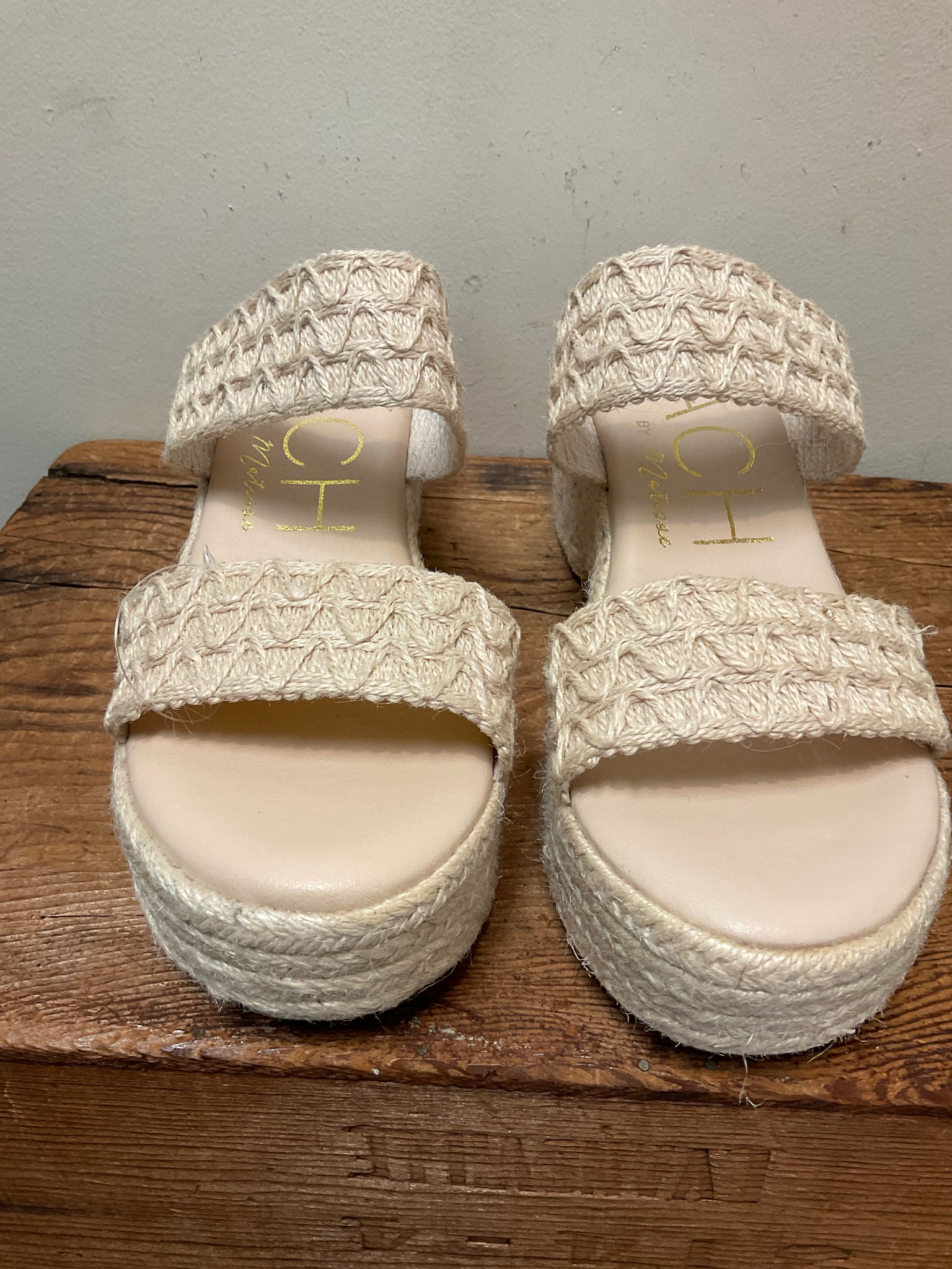 9 MATISSE Cream Sandals