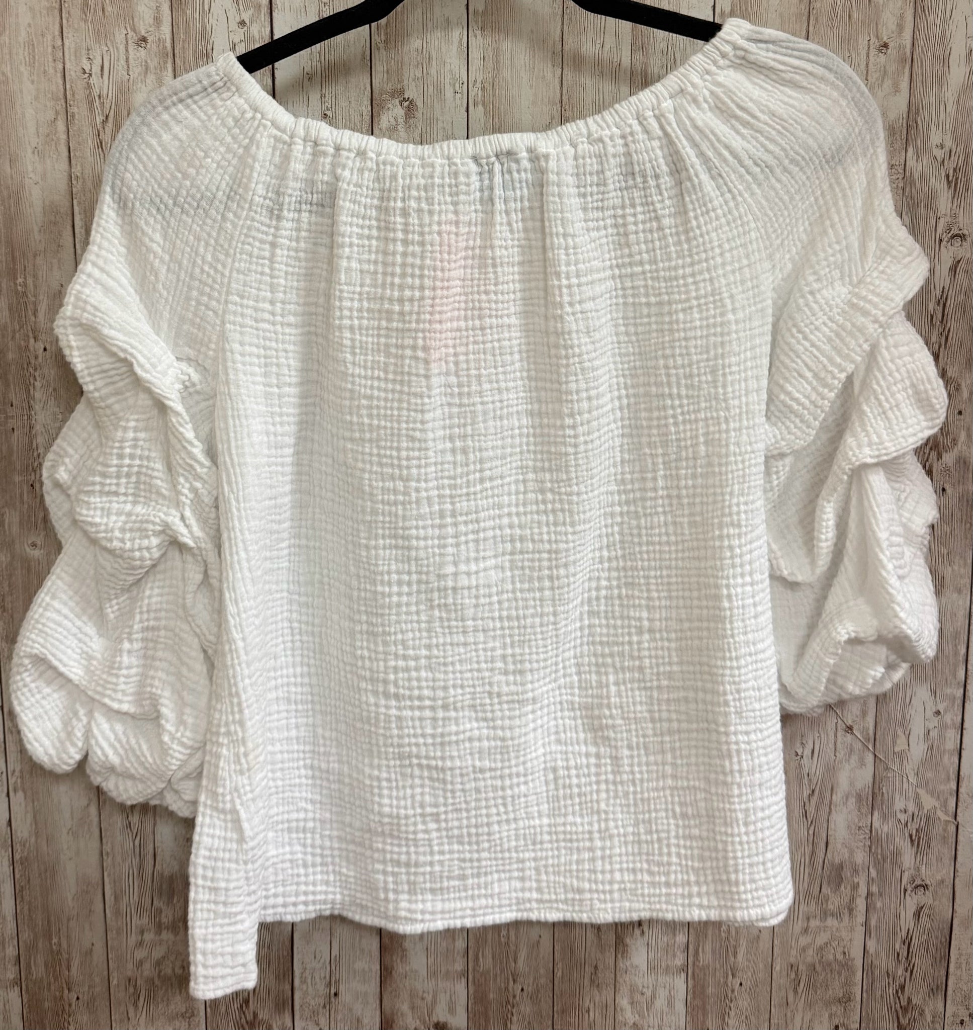Size S CECE White Top