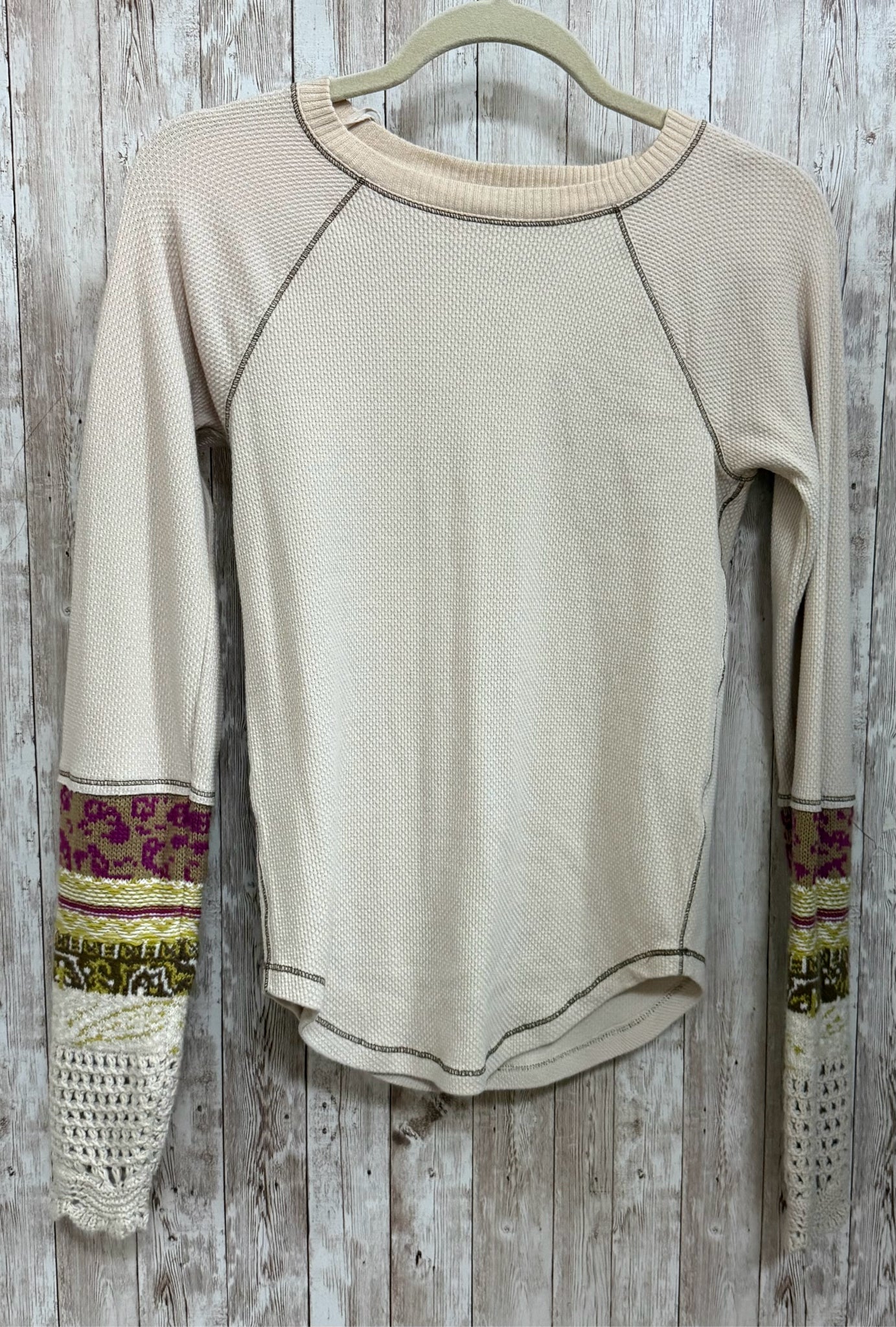 Size M FREE PEOPLE Cream Top