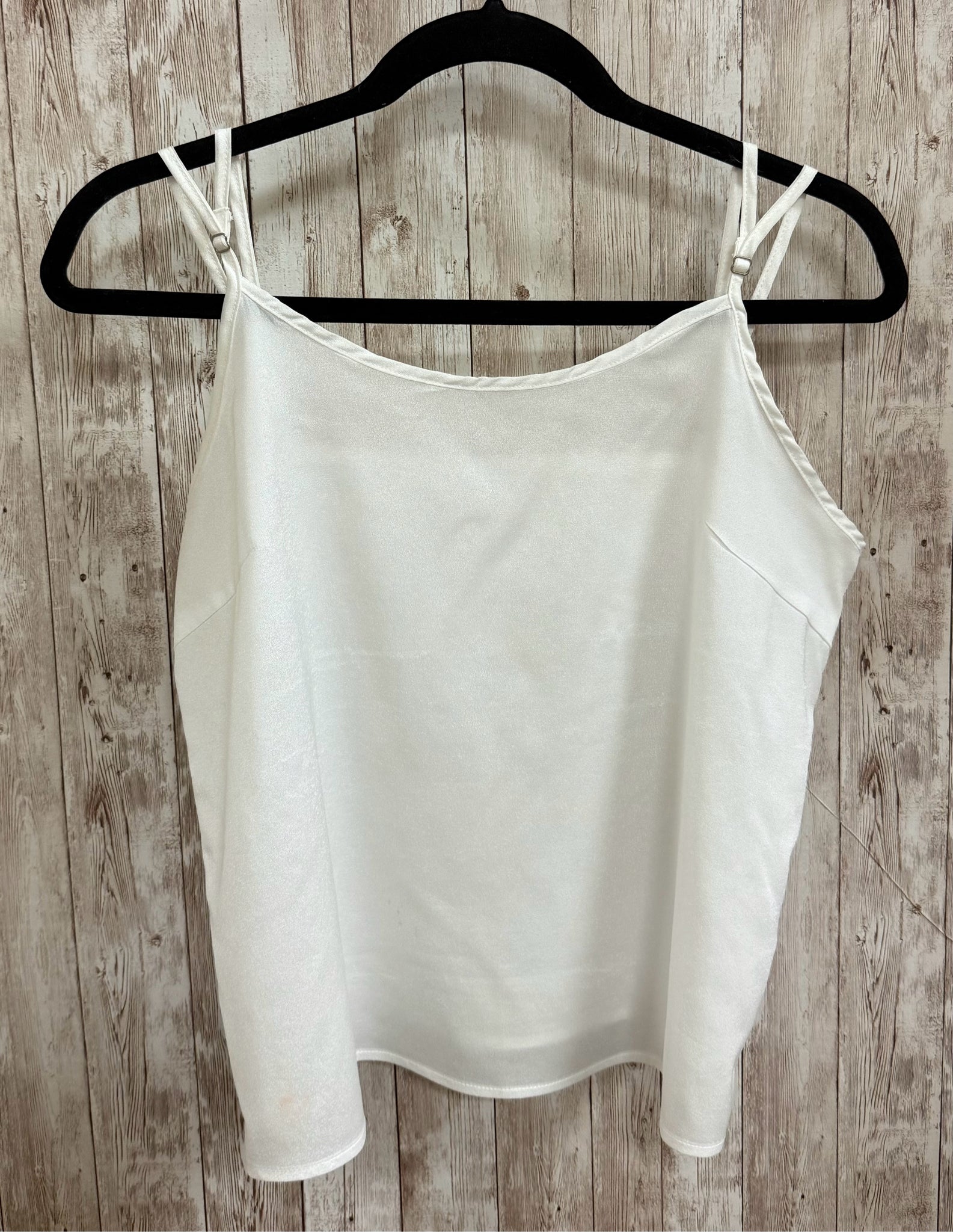 Size L GRACIA White 2 PC Top