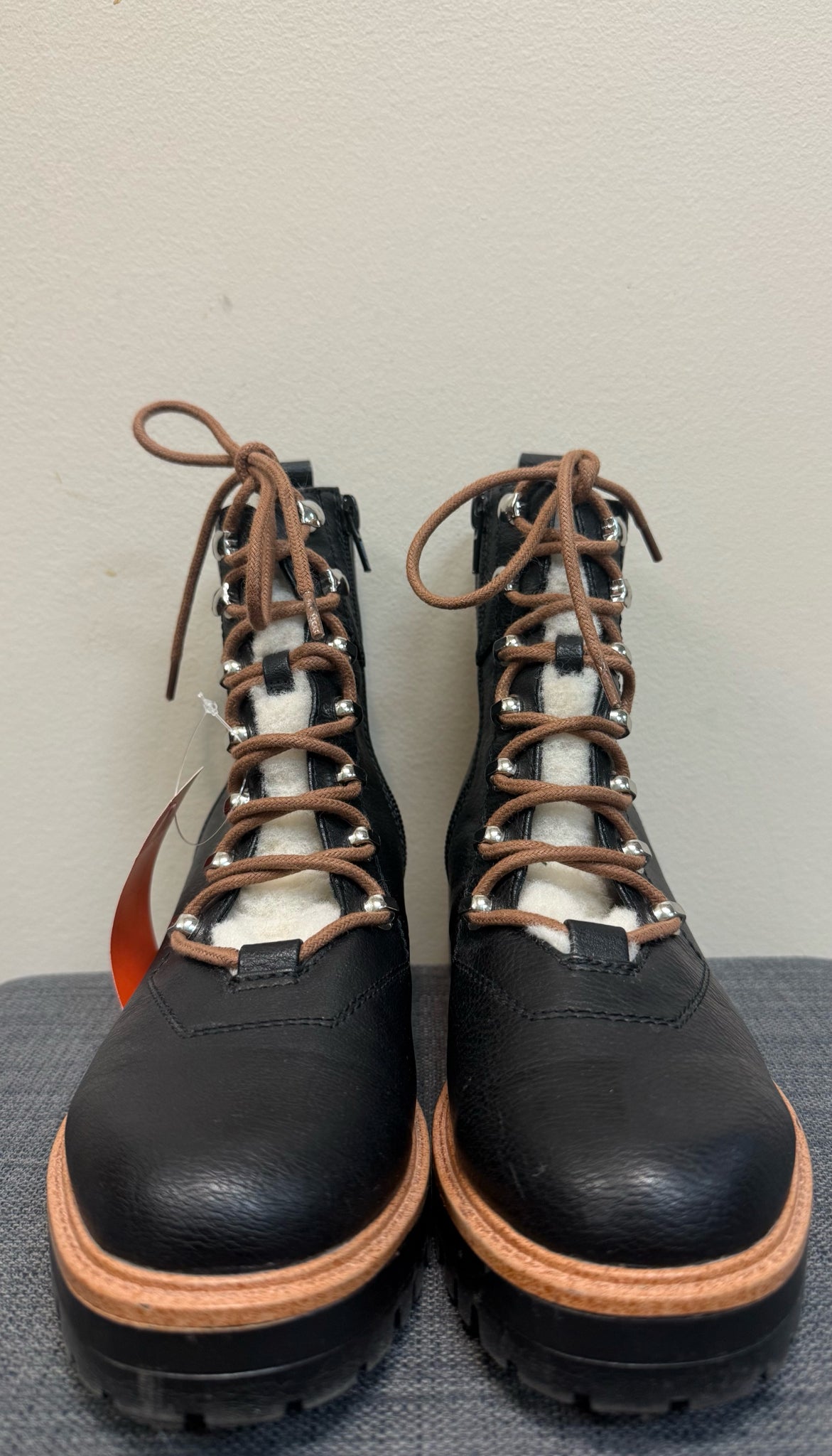 7 INDIGO RD Black Boots