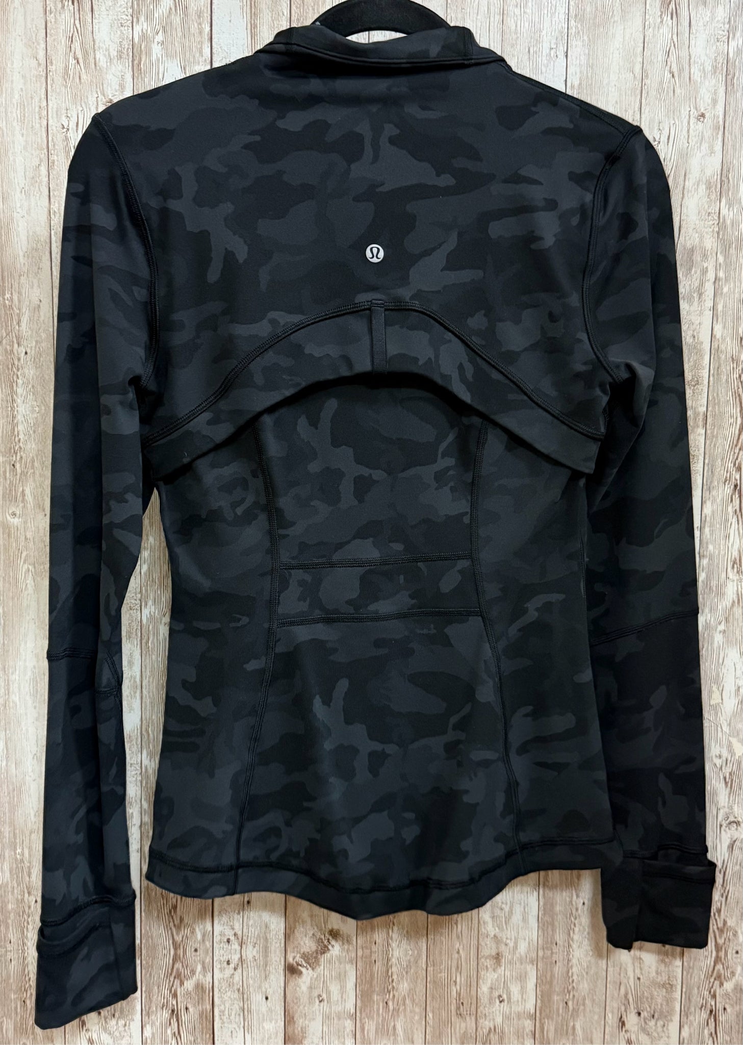 Size 6 LULULEMON CHARCOAL PRINT Jacket