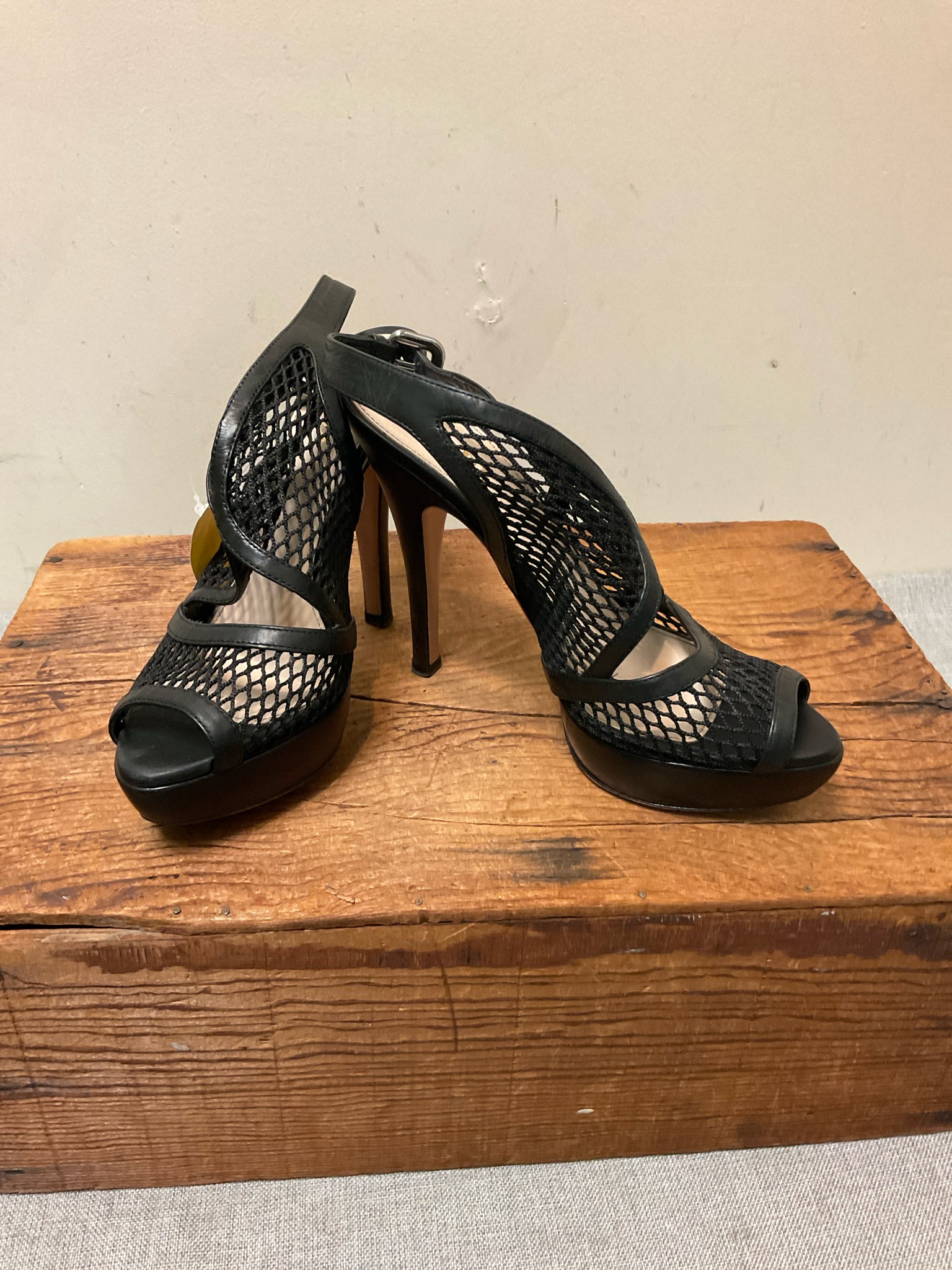 8.5 PRADA Black SHOES