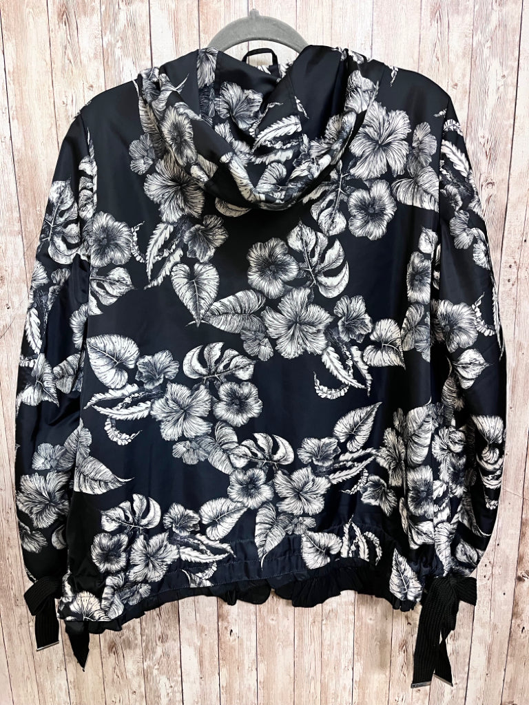 Size M DENNIS BASSO Black Print Jacket