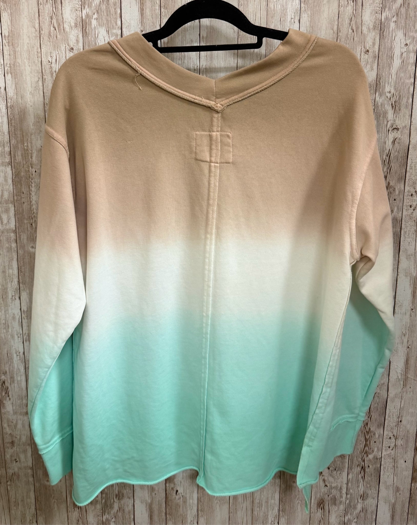 Size M CLUB SOCIAL TAN & AUQA Top