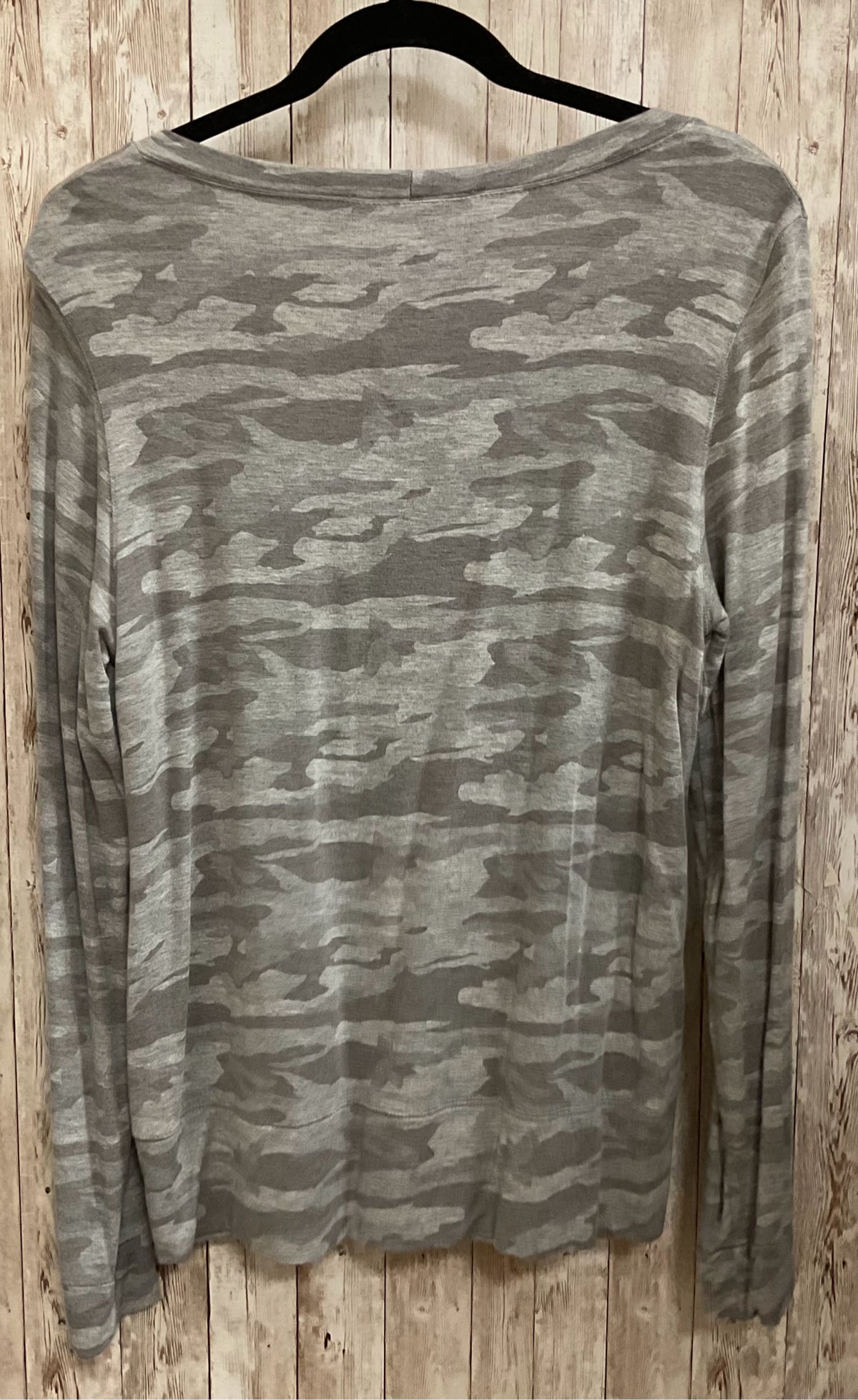 Size M WORKSHOP GREY CAMO Top