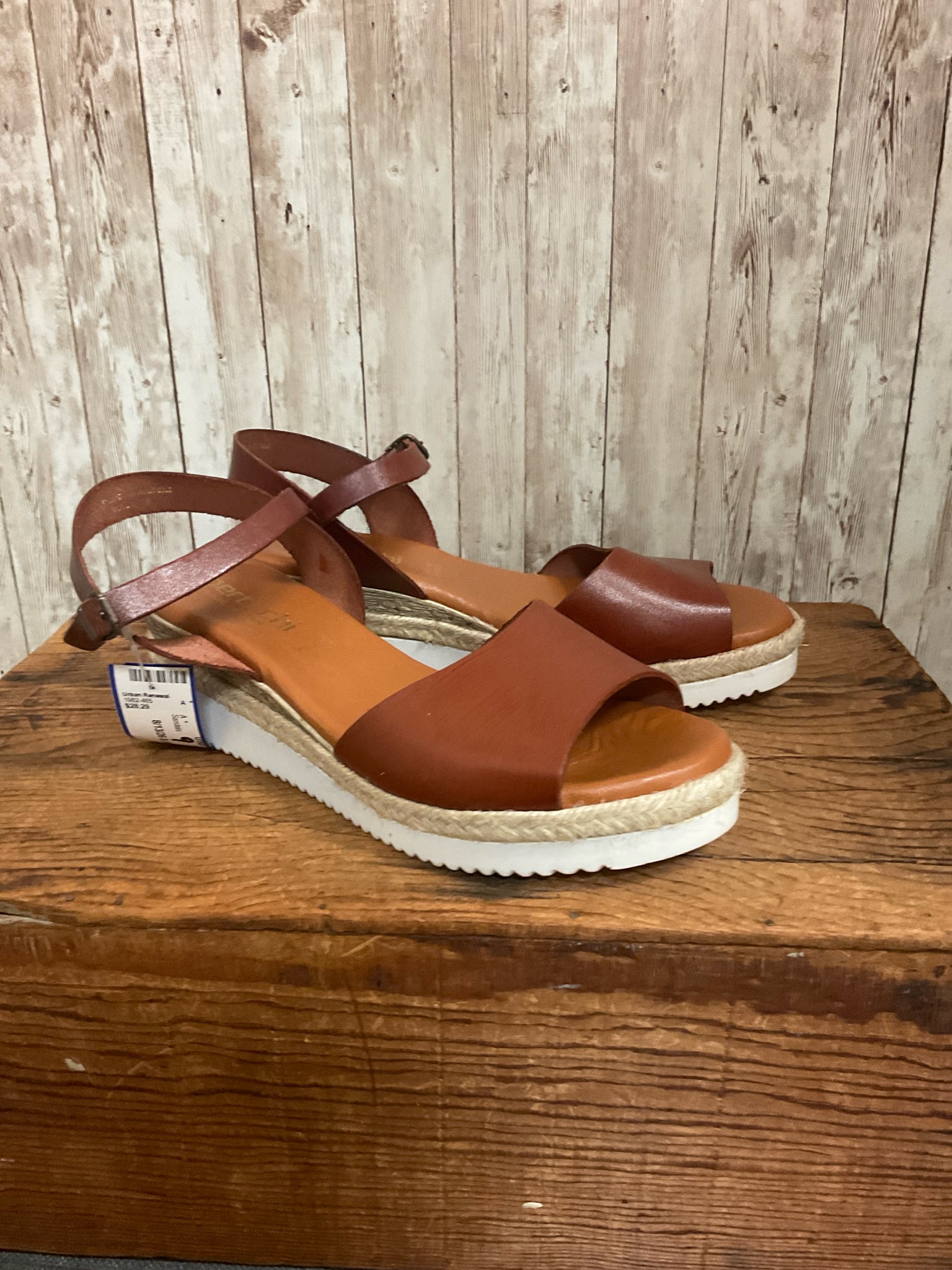 9 BERTUCHI Brown Sandals