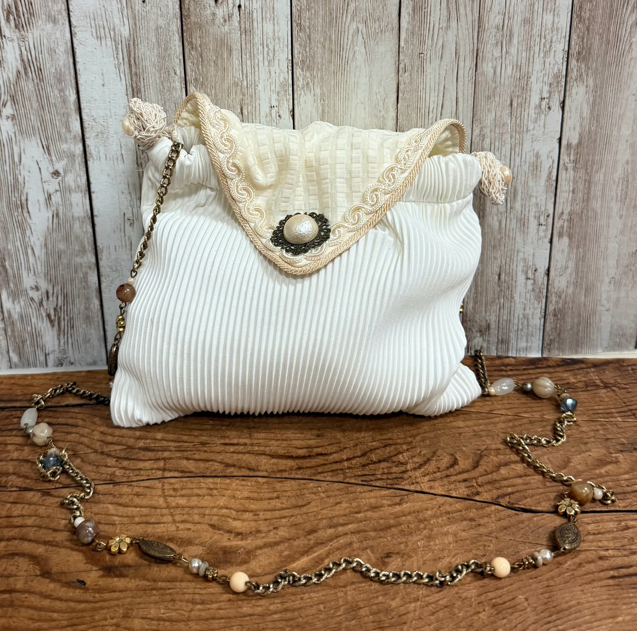 LISA VIOLETTO Purse