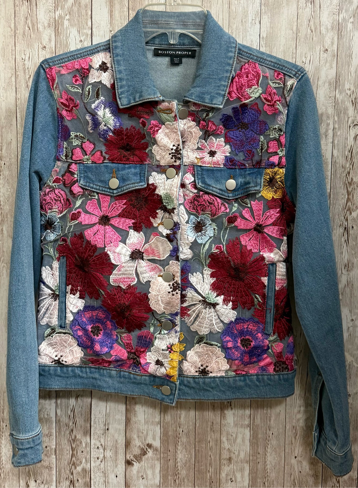 Size S BOSTON PROPER BLUE DENIM AND MULTI FLORAL Jacket