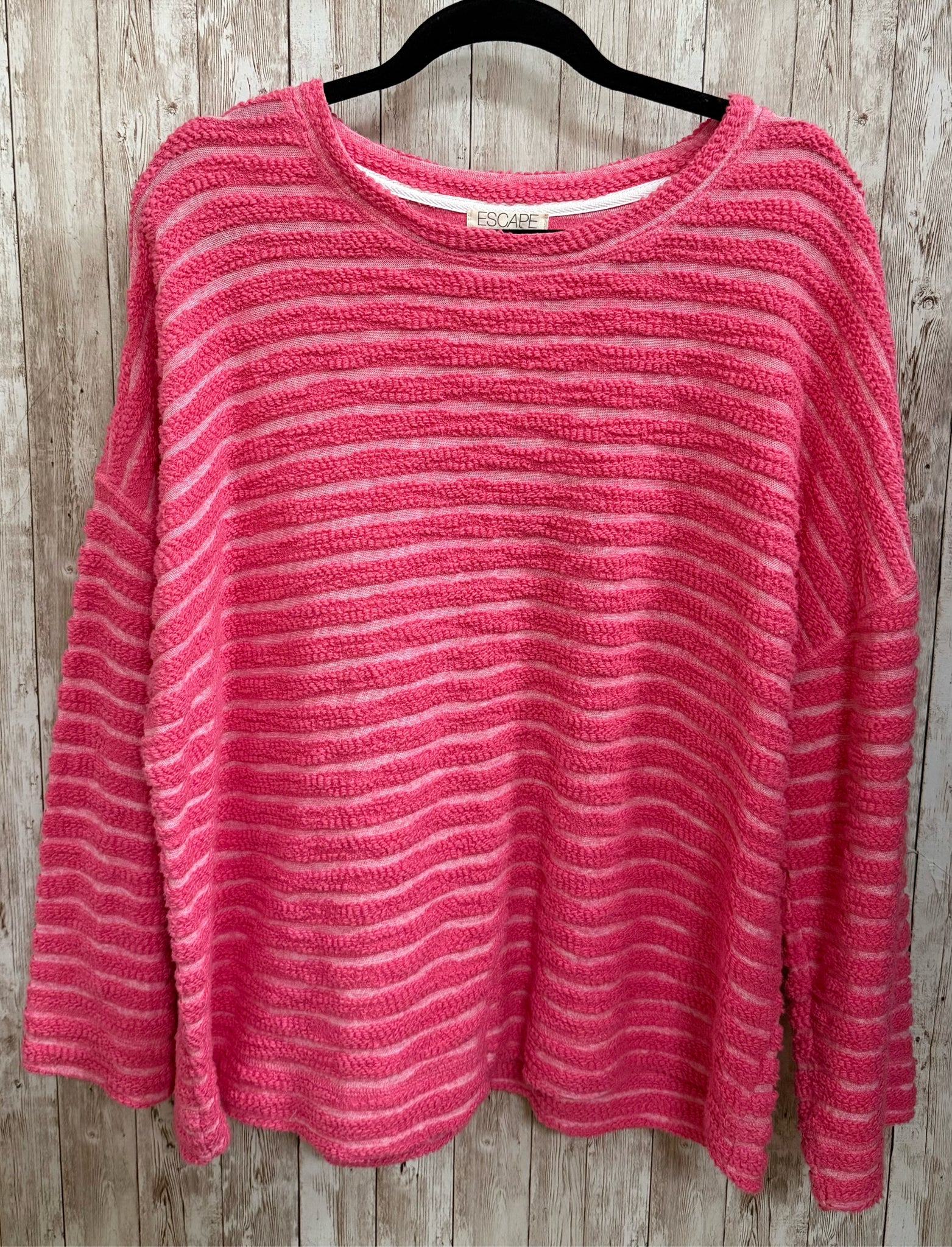 Size XL ESCAPE Pink Top