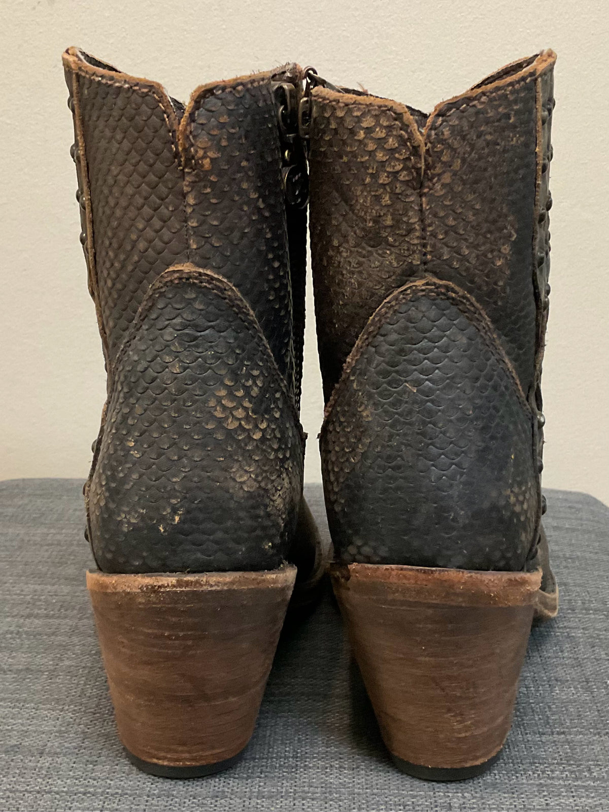 7 LIBERTY BROWN Brown Boots