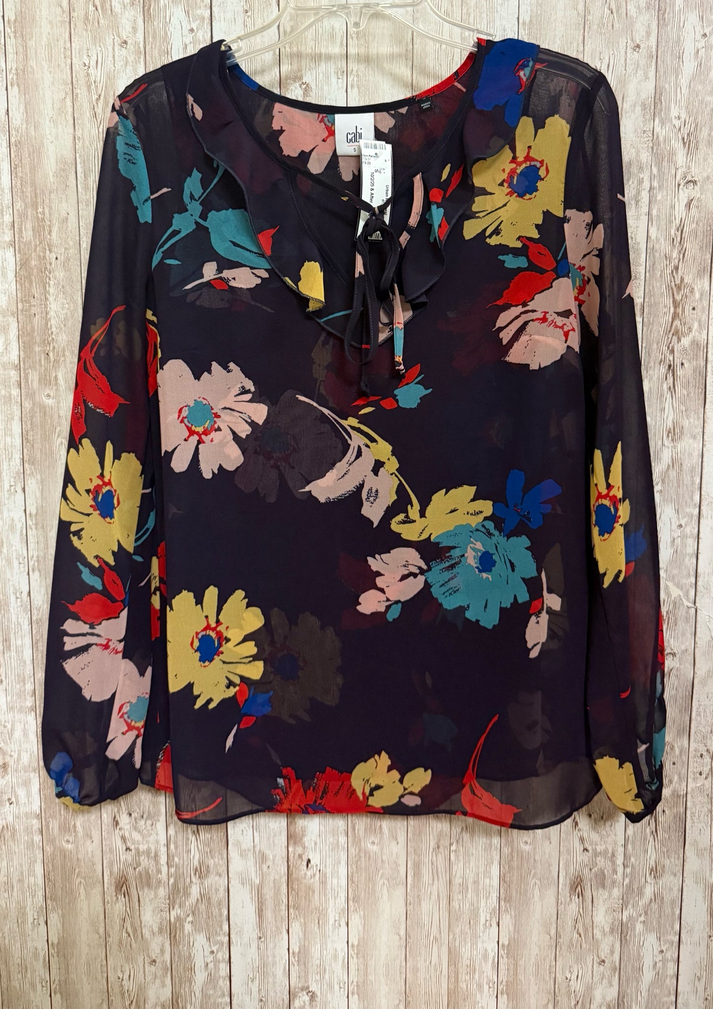 Size S CABI PURPLE FLORAL Top