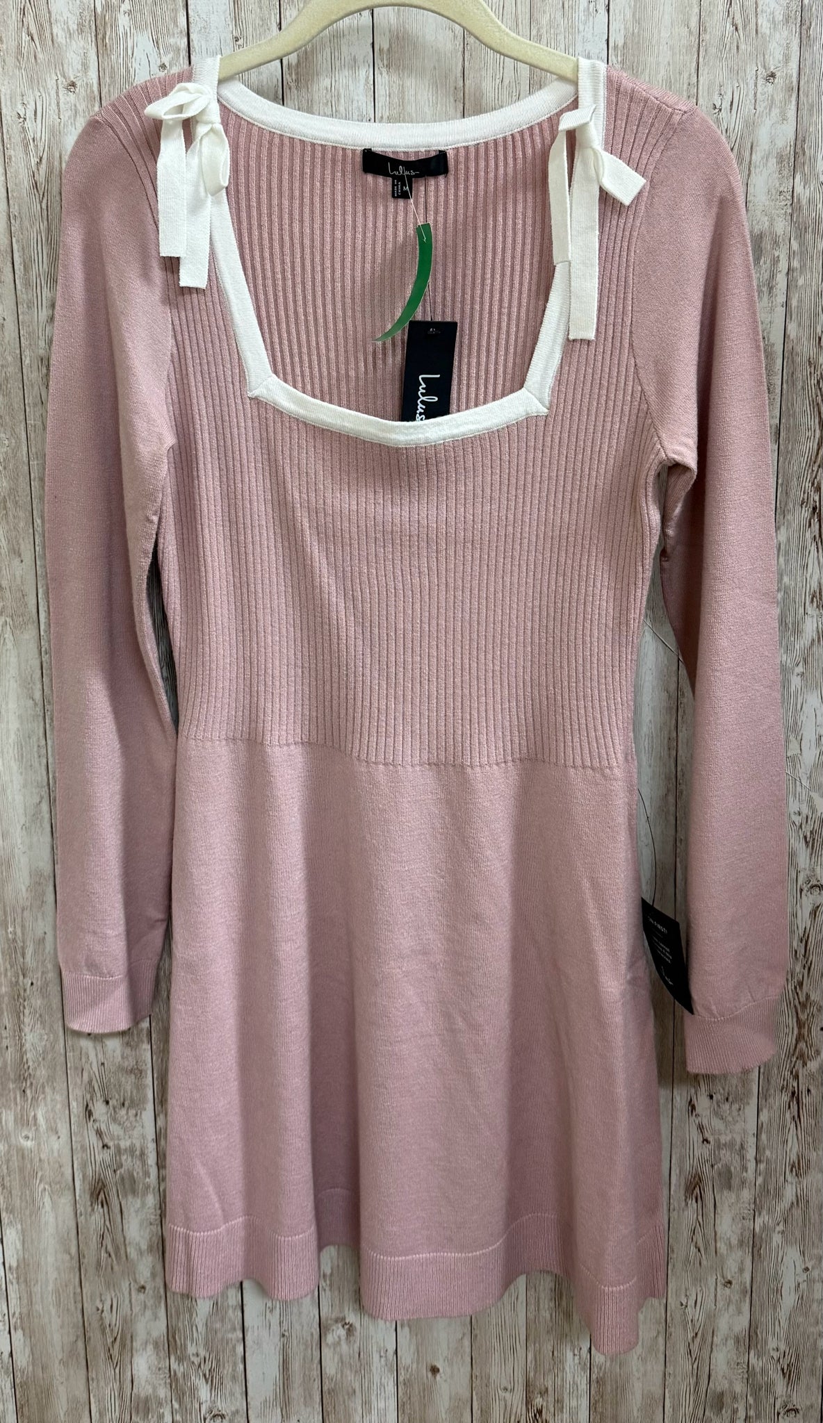 Size M LULUS Light Pink Dress