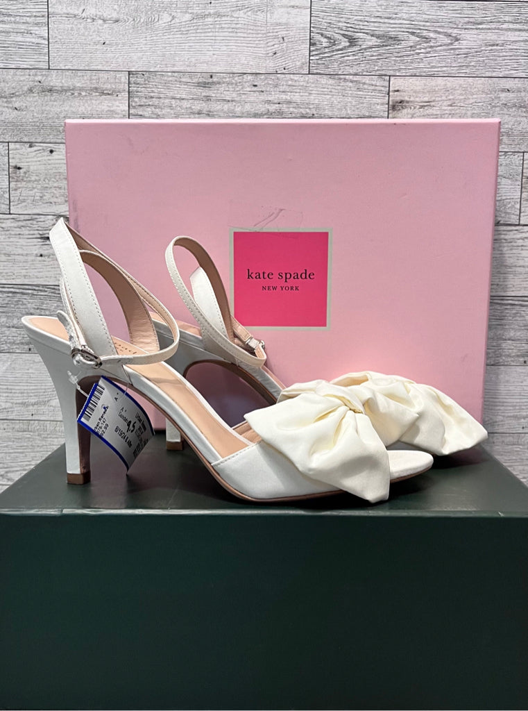 9.5 KATE SPADE Ivory Sandals