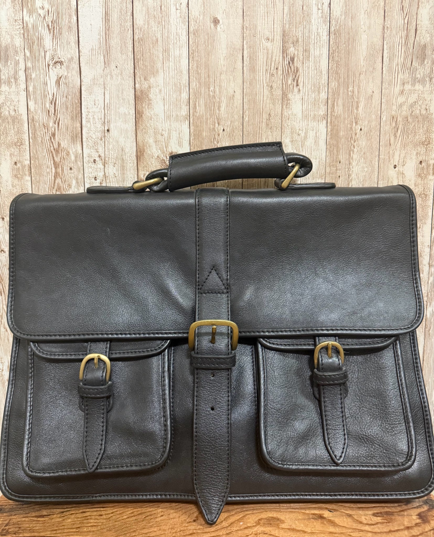 HIDESIGN CASE