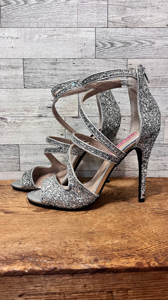 BETSEY JOHNSON 7 Silver SHOES
