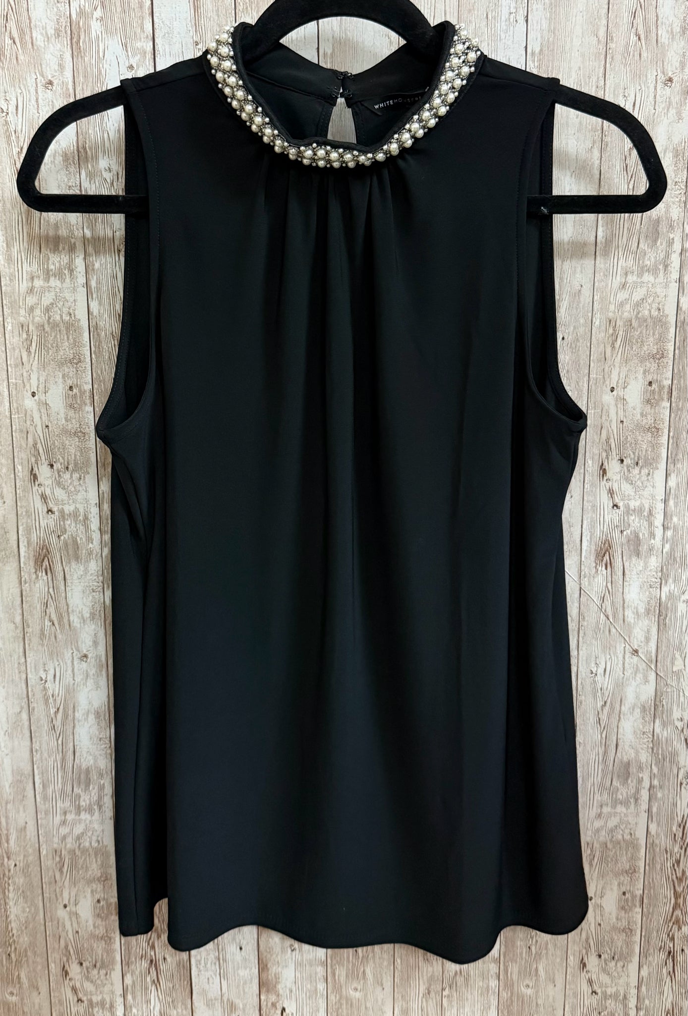 Size M WHITEHOUSE/BLACK MKT Black Top