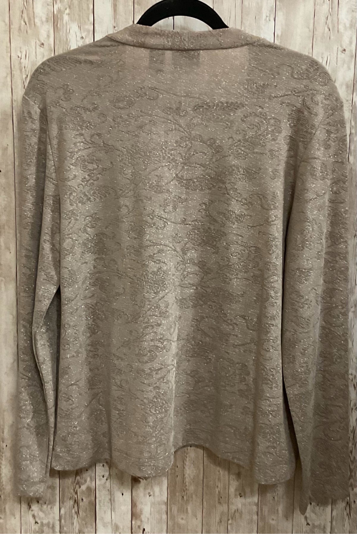 Size L CHICO'S Gold 2 PC Top