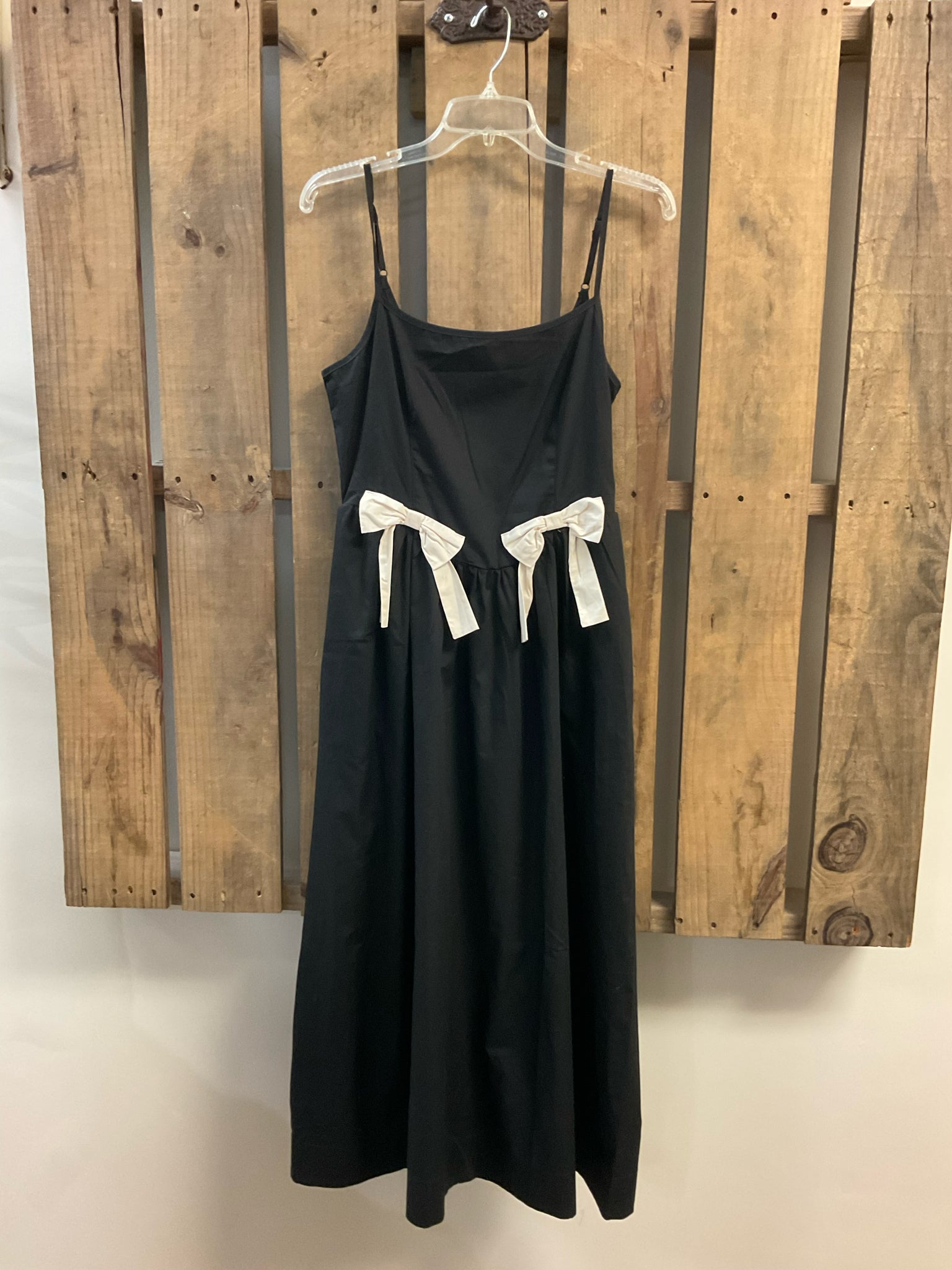 Size M MOON RIVER BLACK AND BEIGE Dress