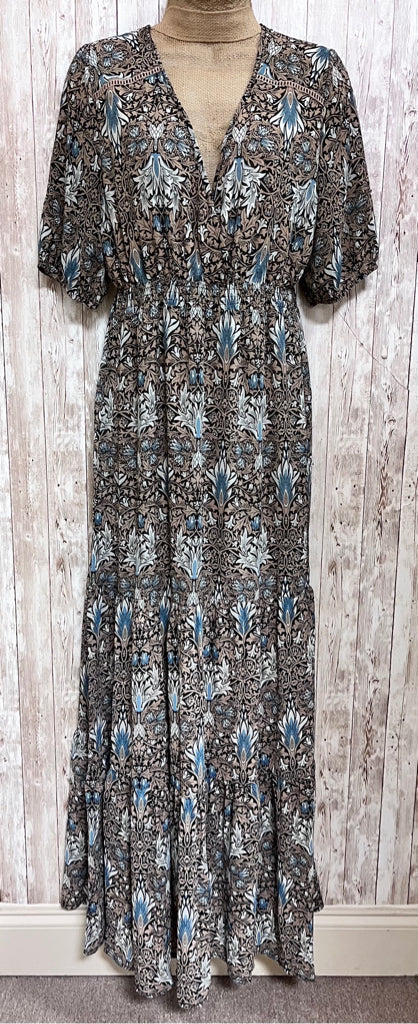 PROMESA Size L BLUE AND TAN Dress