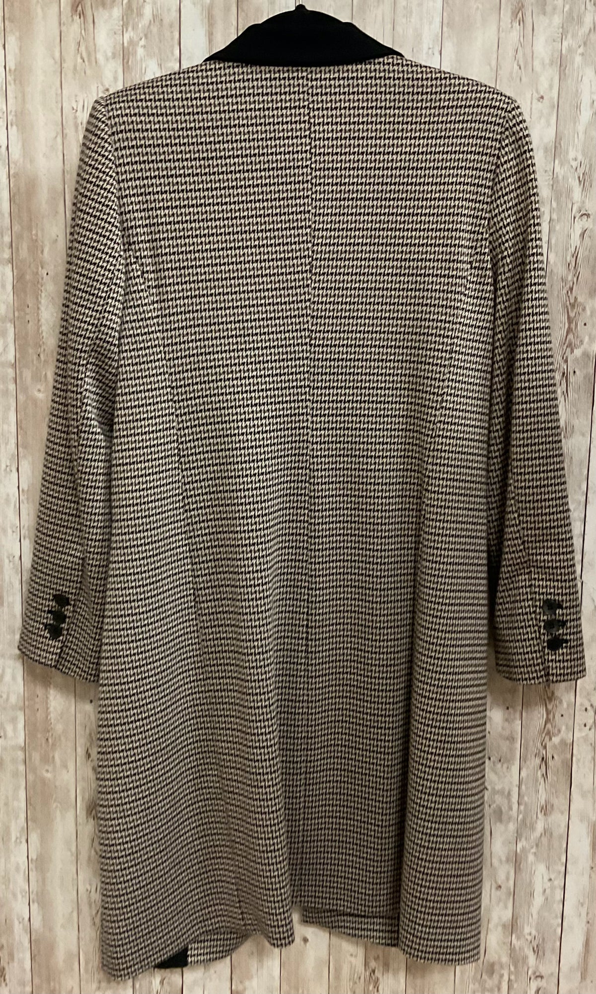 VINCE CAMUTO BROWN PLAID Coat