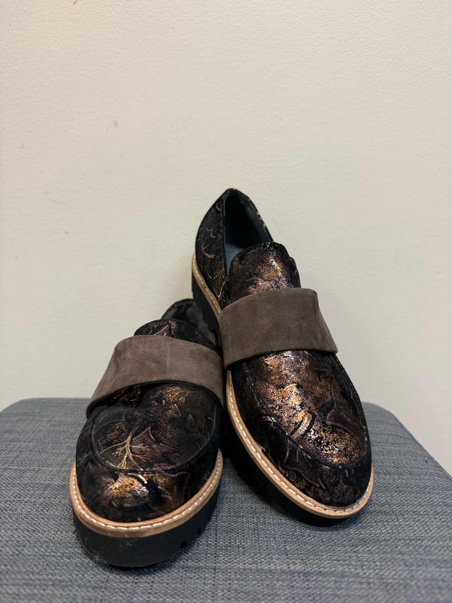 6 SACHA LONDON Bronze SHOES