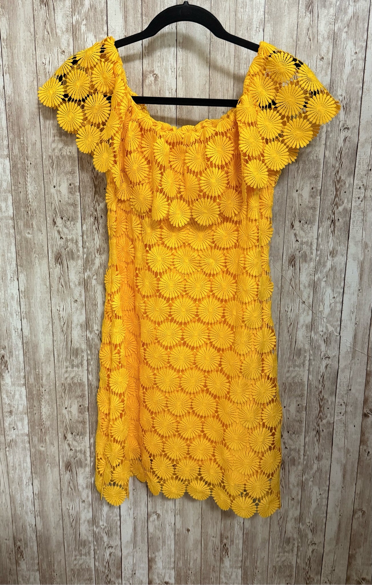 TRINA TURK Size M Yellow Dress