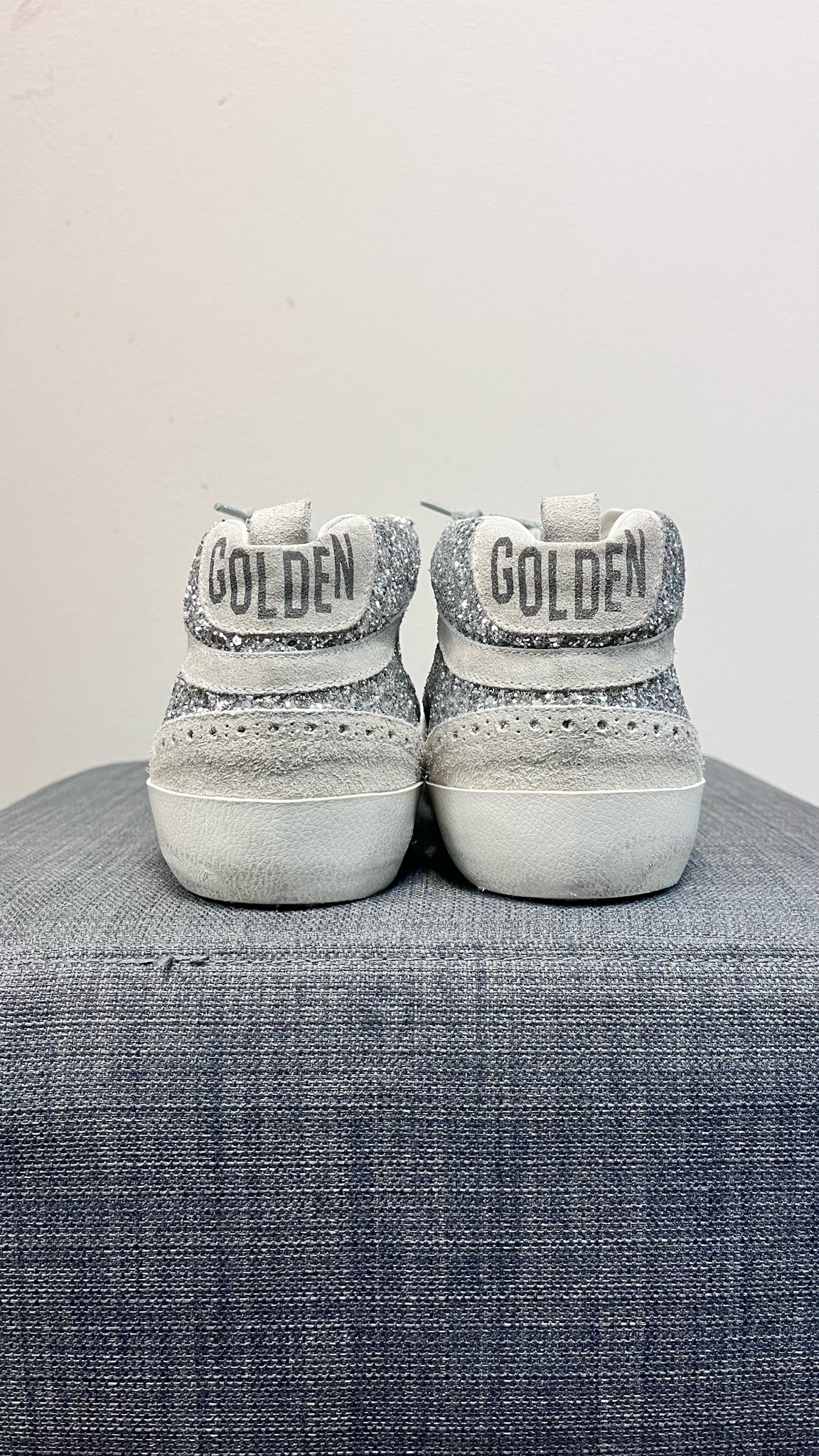 9.5 GOLDEN GOOSE Light Grey SHOES