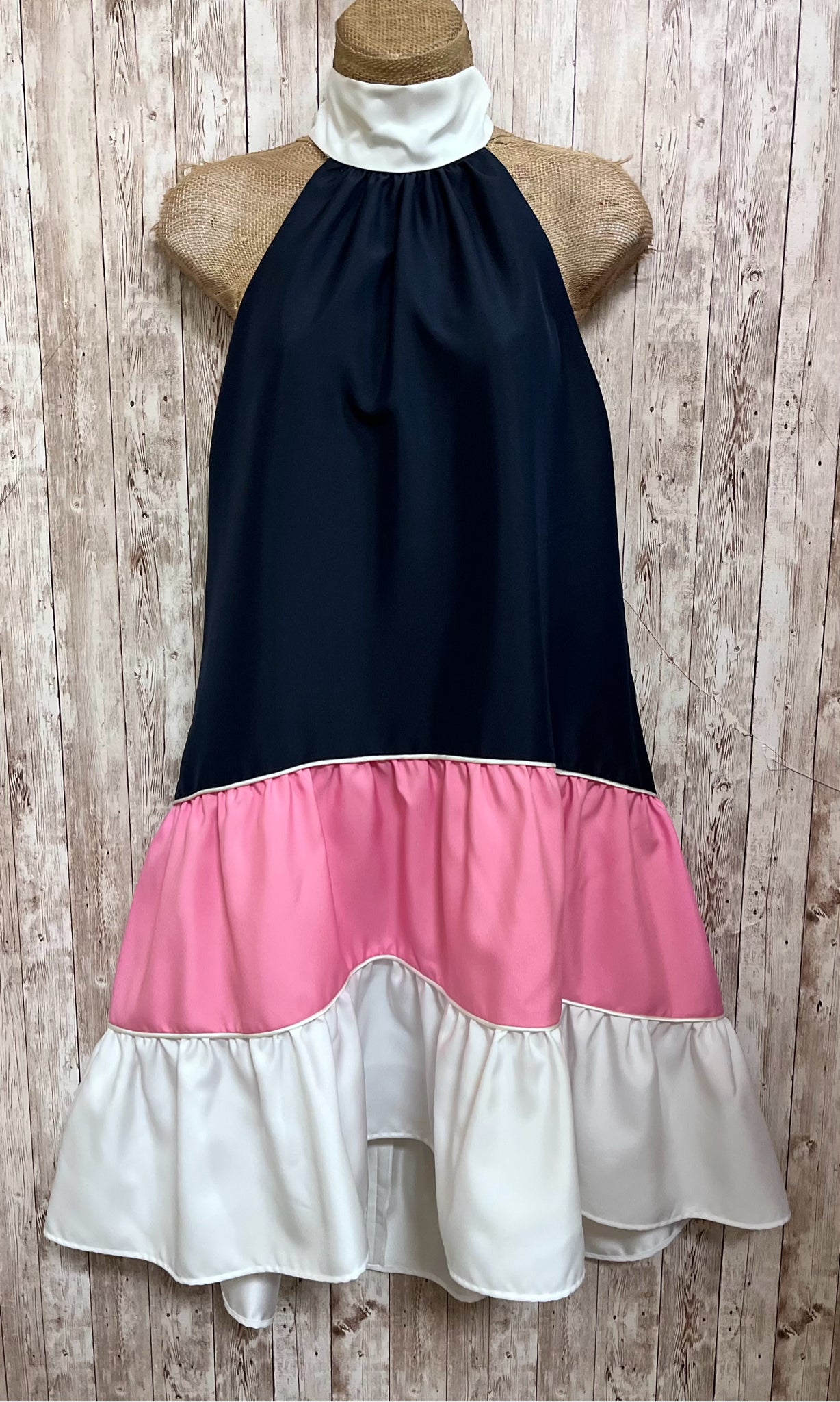 Size 6 NHABHANH NAVY AND PINK Dress