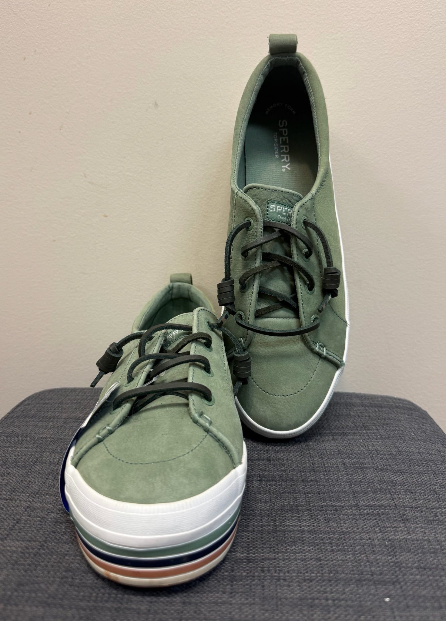 10 SPERRY Green SHOES