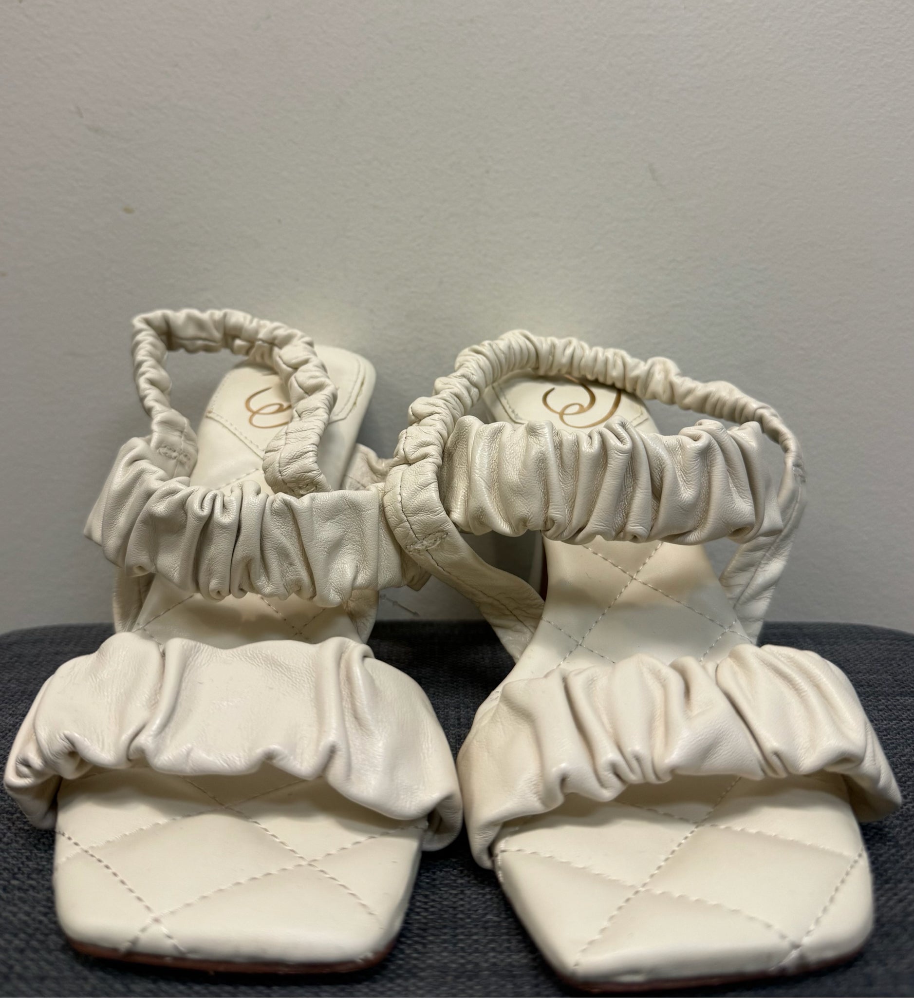 7.5 SAM EDELMAN Cream Sandals