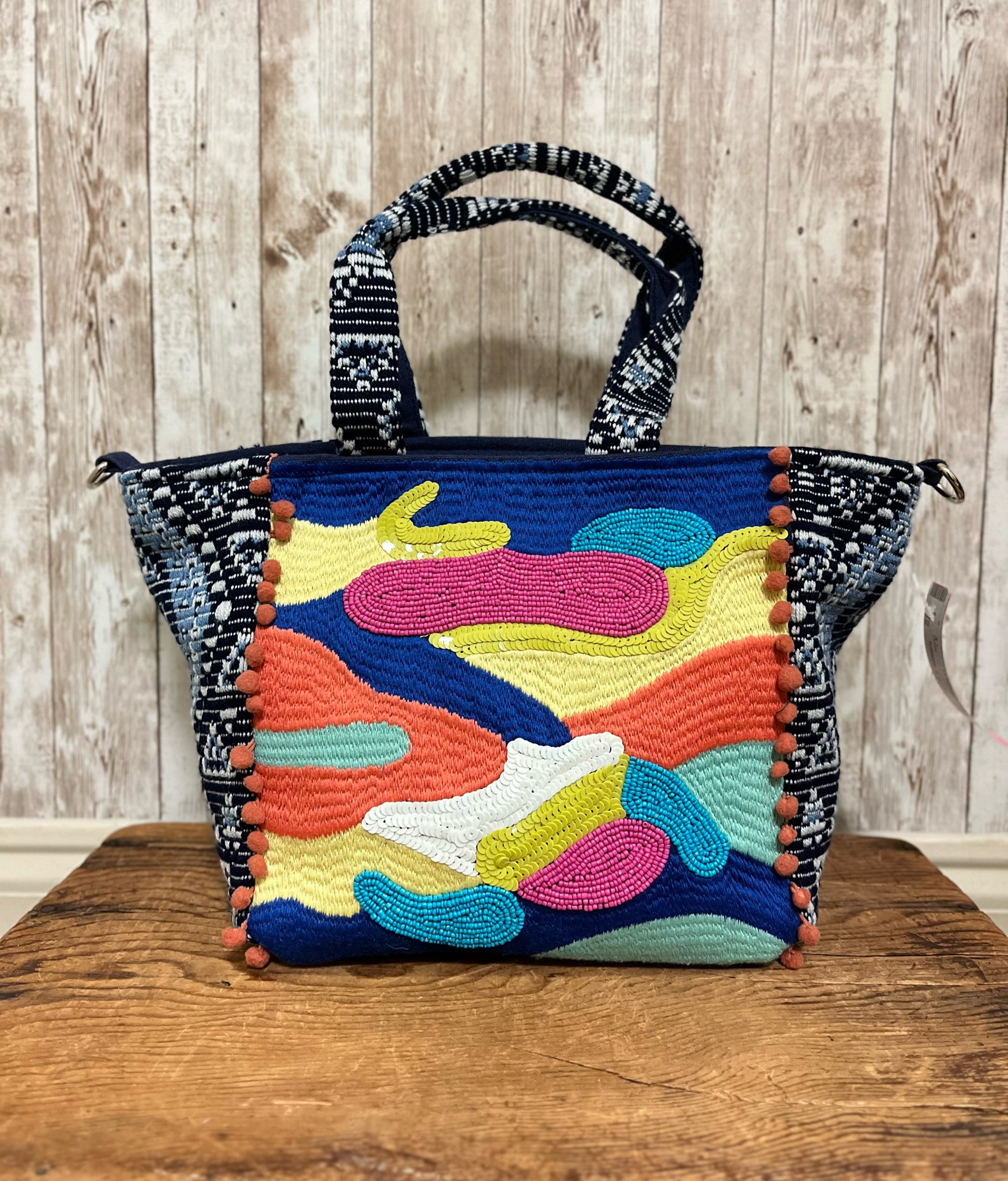 AMERICA & BEYOND Purse