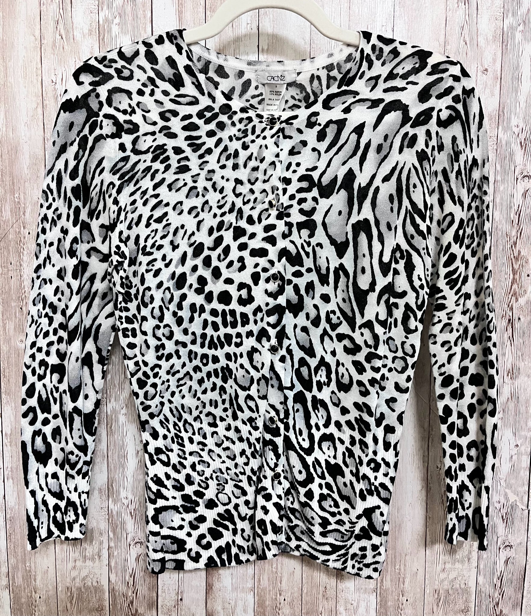 CACHE Size S GREY AND BLACK PRINT Cardigan