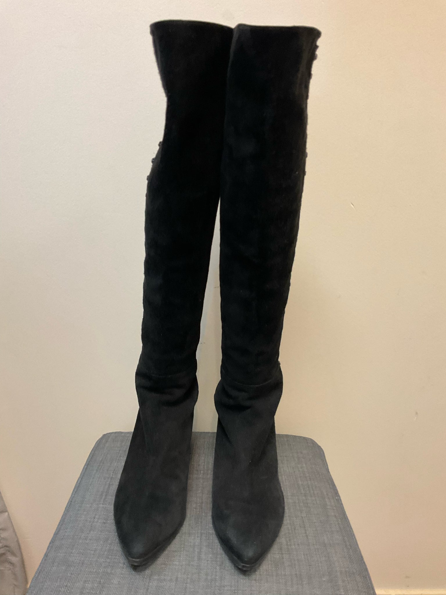 9.5 STUART WEITZMAN Black Boots