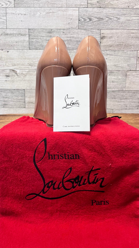 Christian Louboutin 8 NUDE SHOES