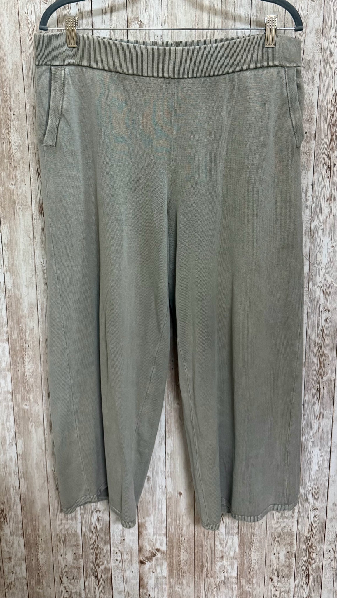 Size XL BAREFOOT DREAMS SAGE 2 PC PANT SET
