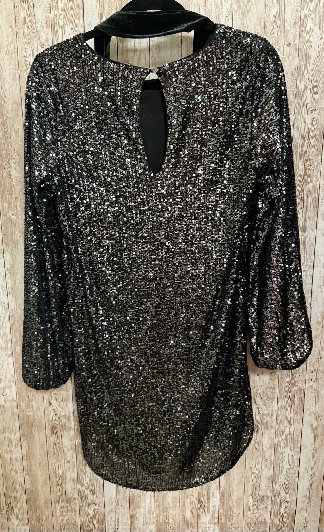 Size S VICI SEQUINS Dress