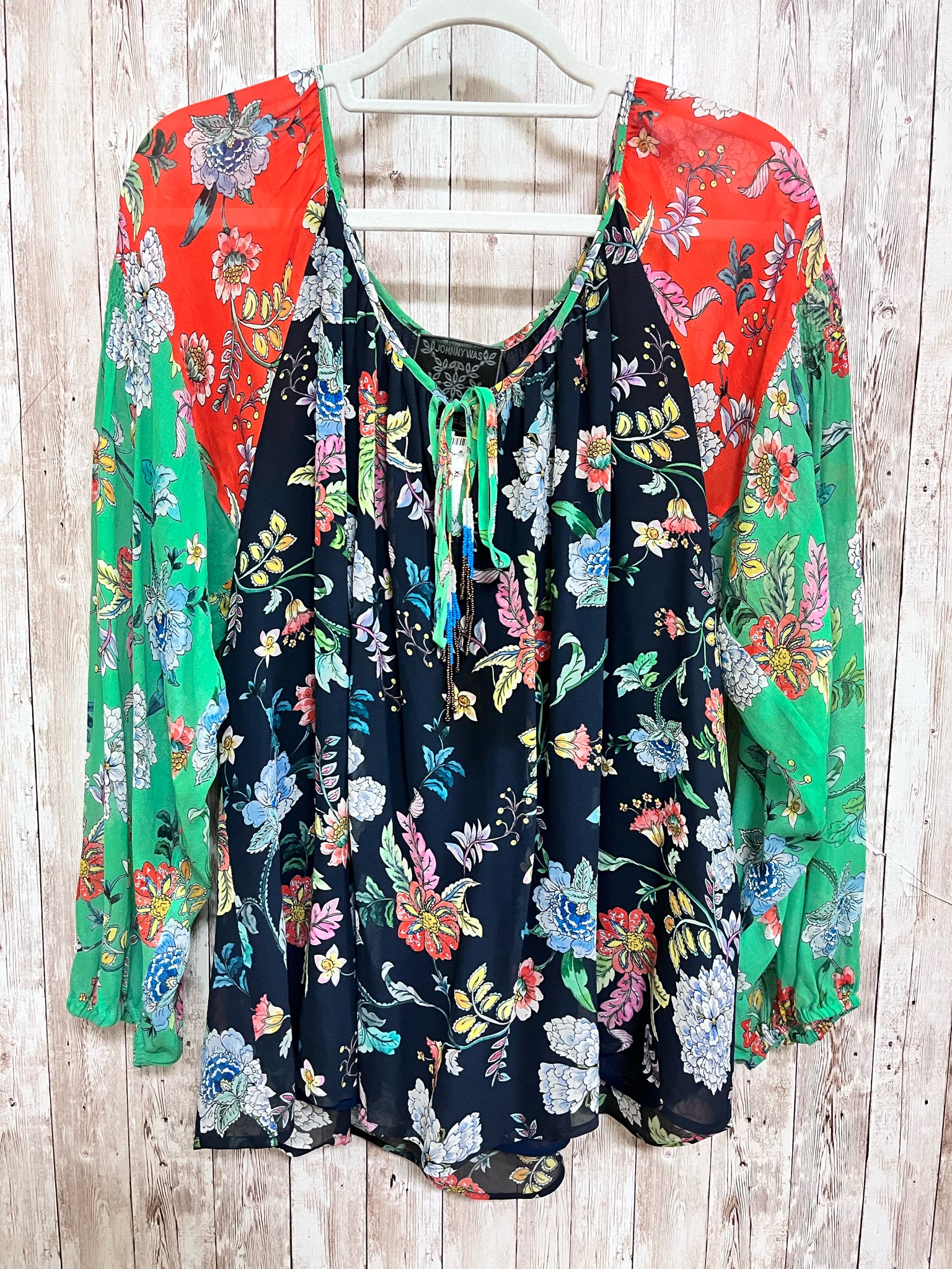 Size XL JOHNNY WAS GREEN AND NAVY Top