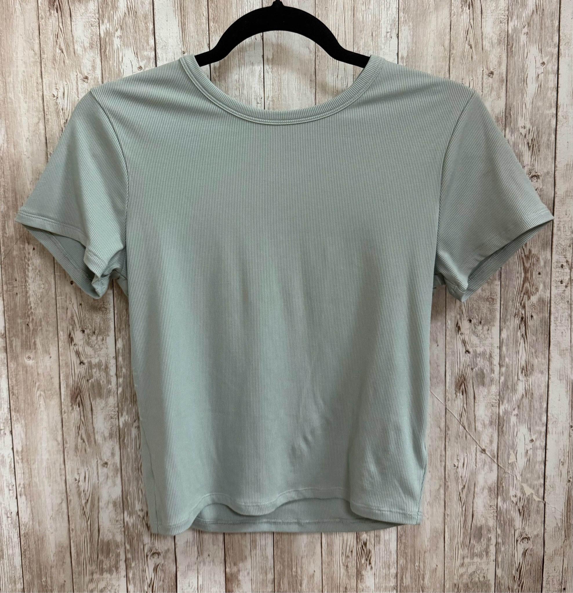 Size M ATHLETA MINT Top