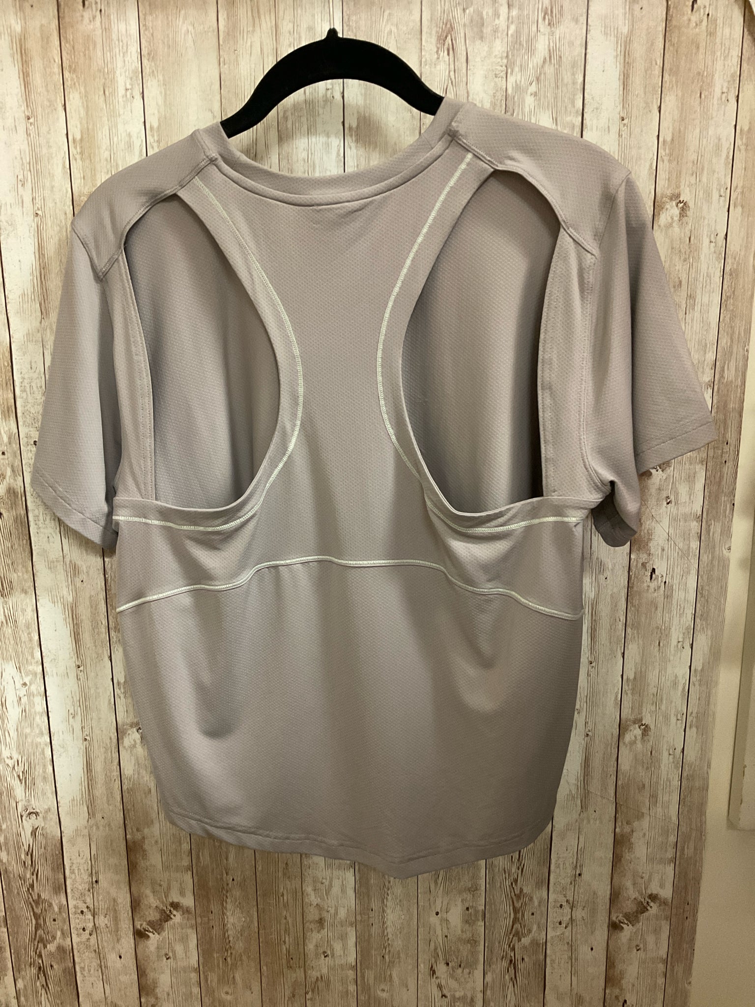 LULULEMON Gray Fitness top