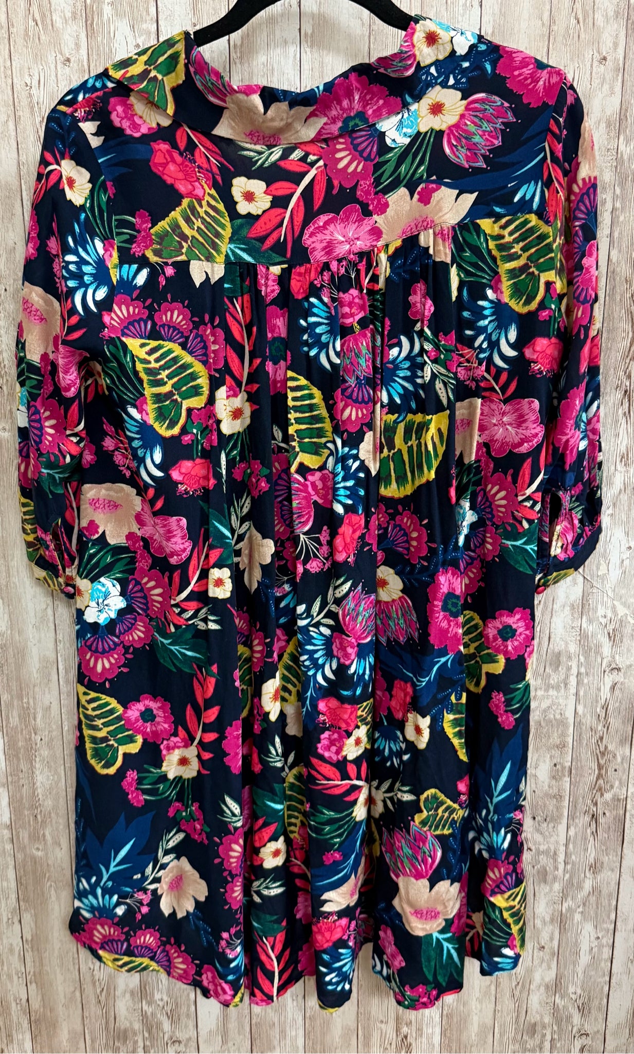 UMGEE NAVY FLORAL Women Size S Tunic