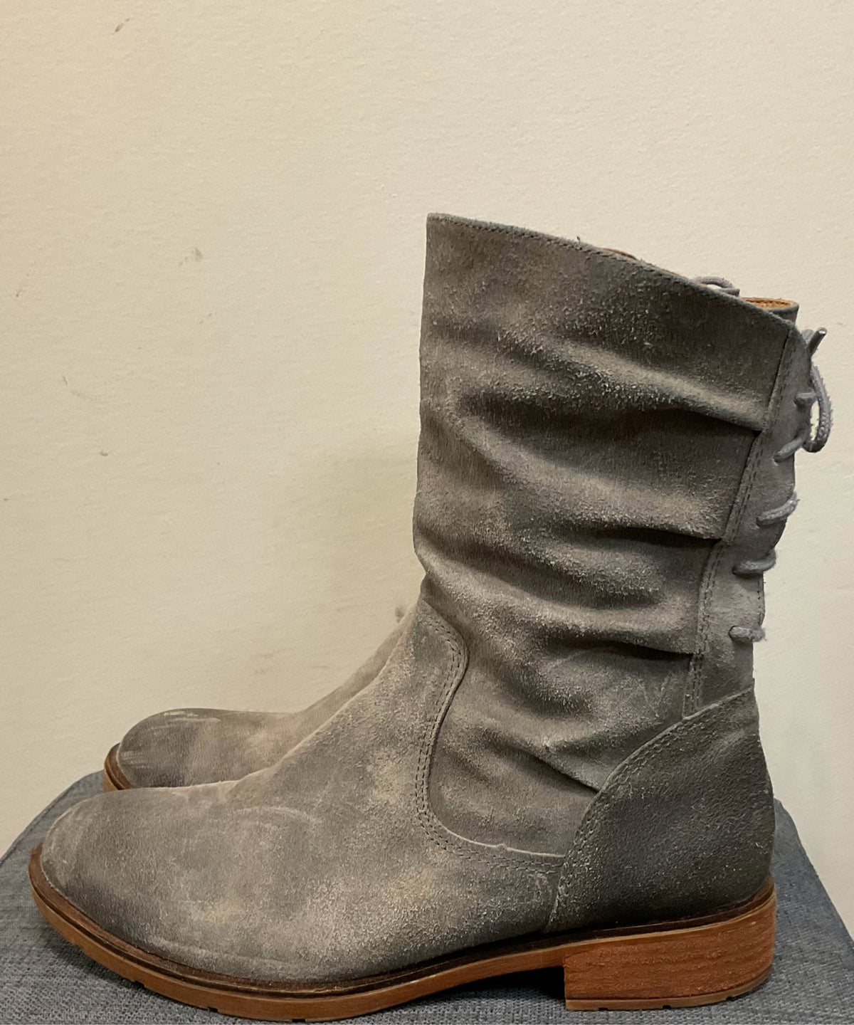 8 SOFFT GREY Boots