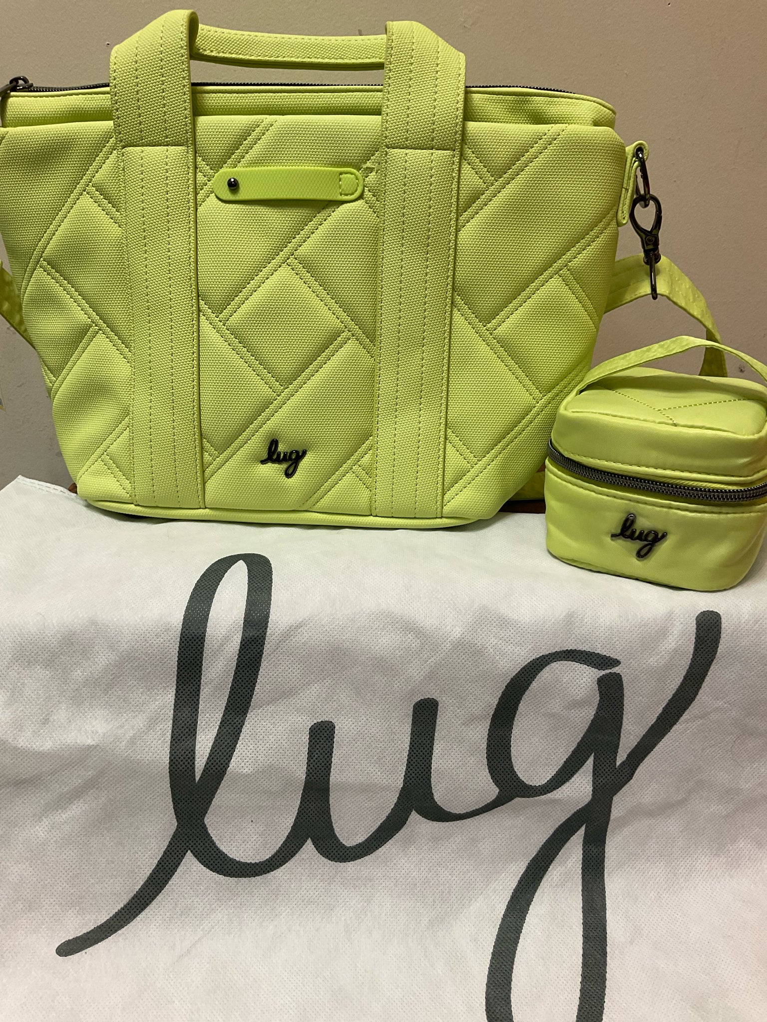 LUG Purse