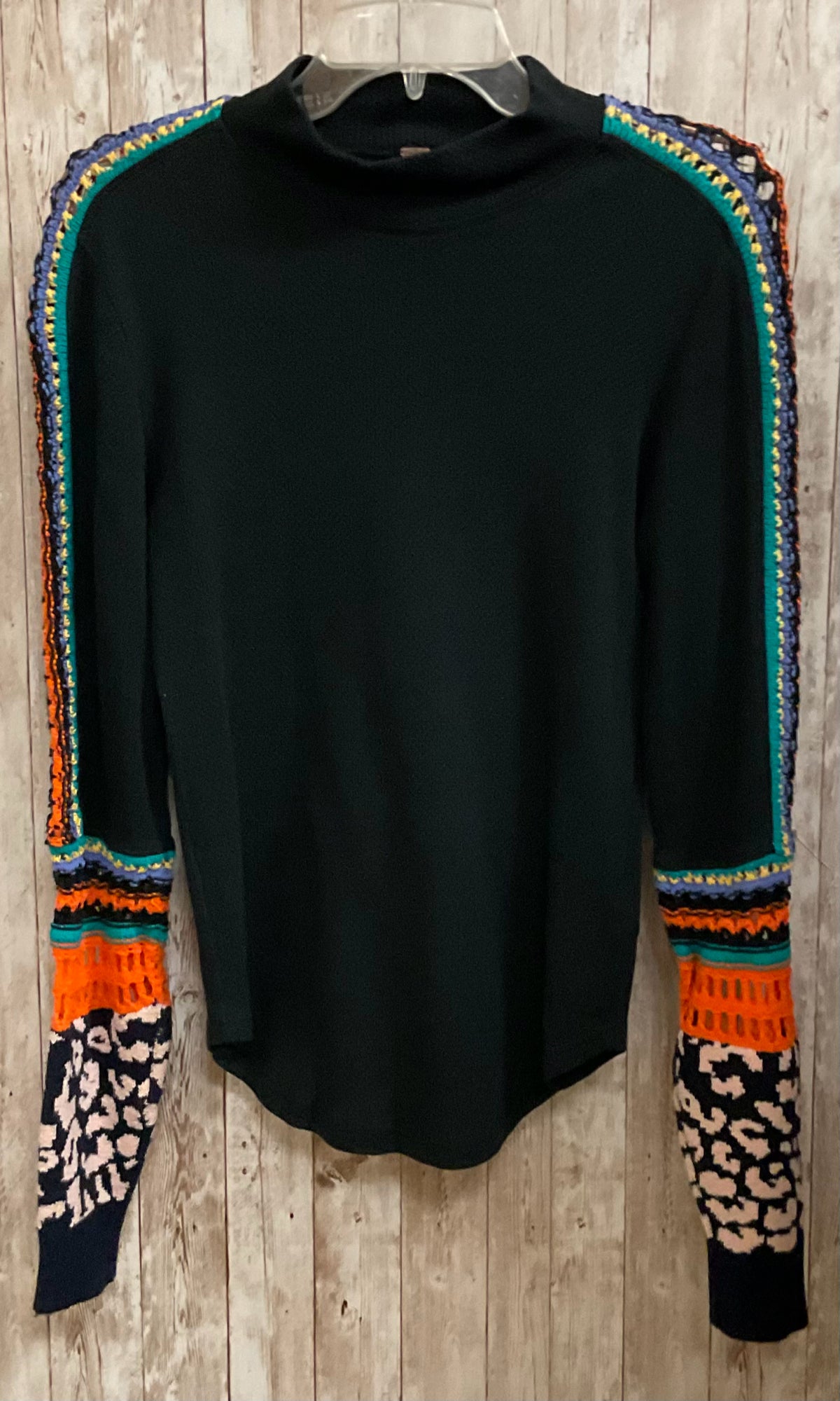 Size L FREE PEOPLE Black Top