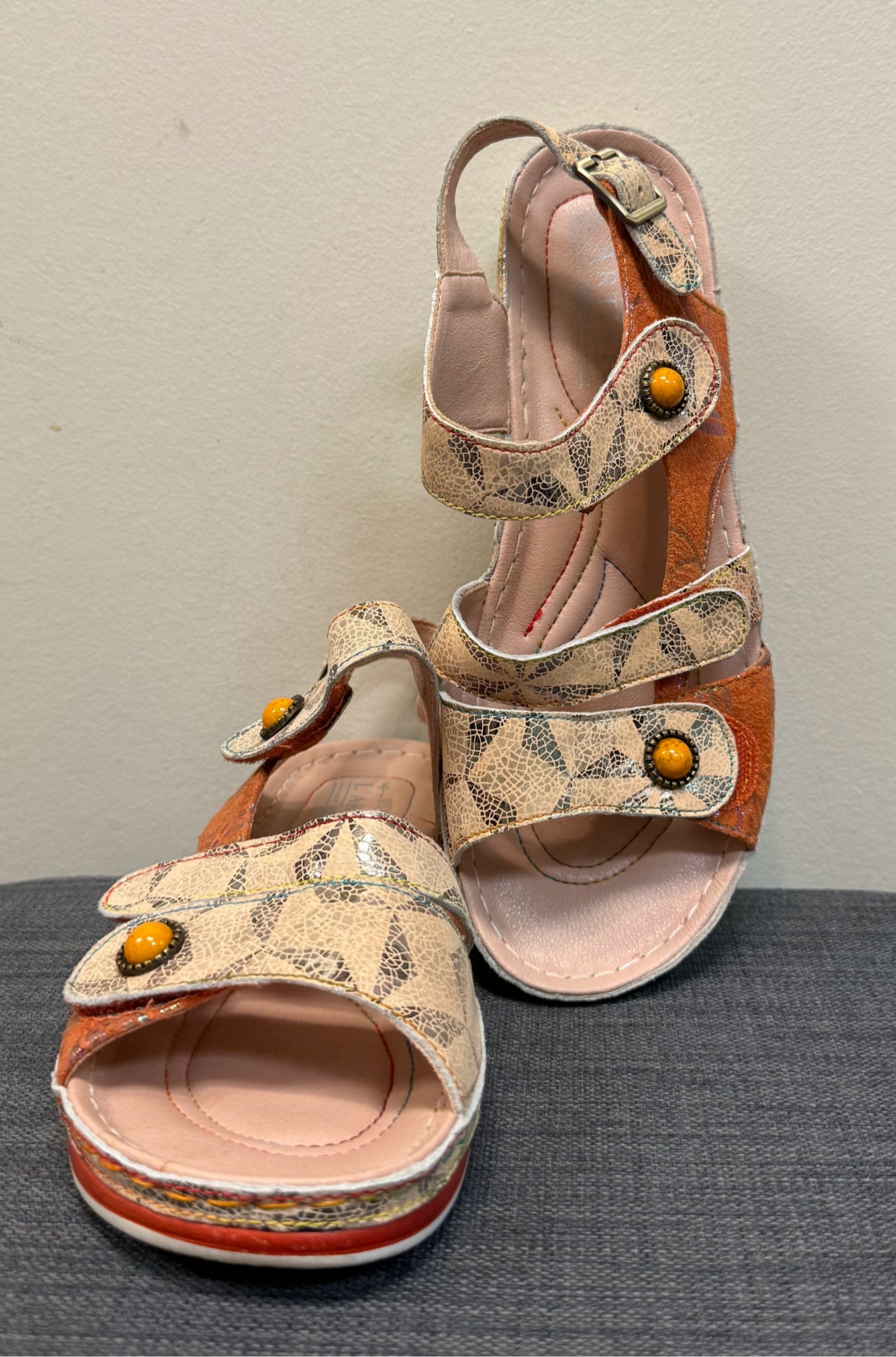 9 L'ARTISTE SAND Sandals