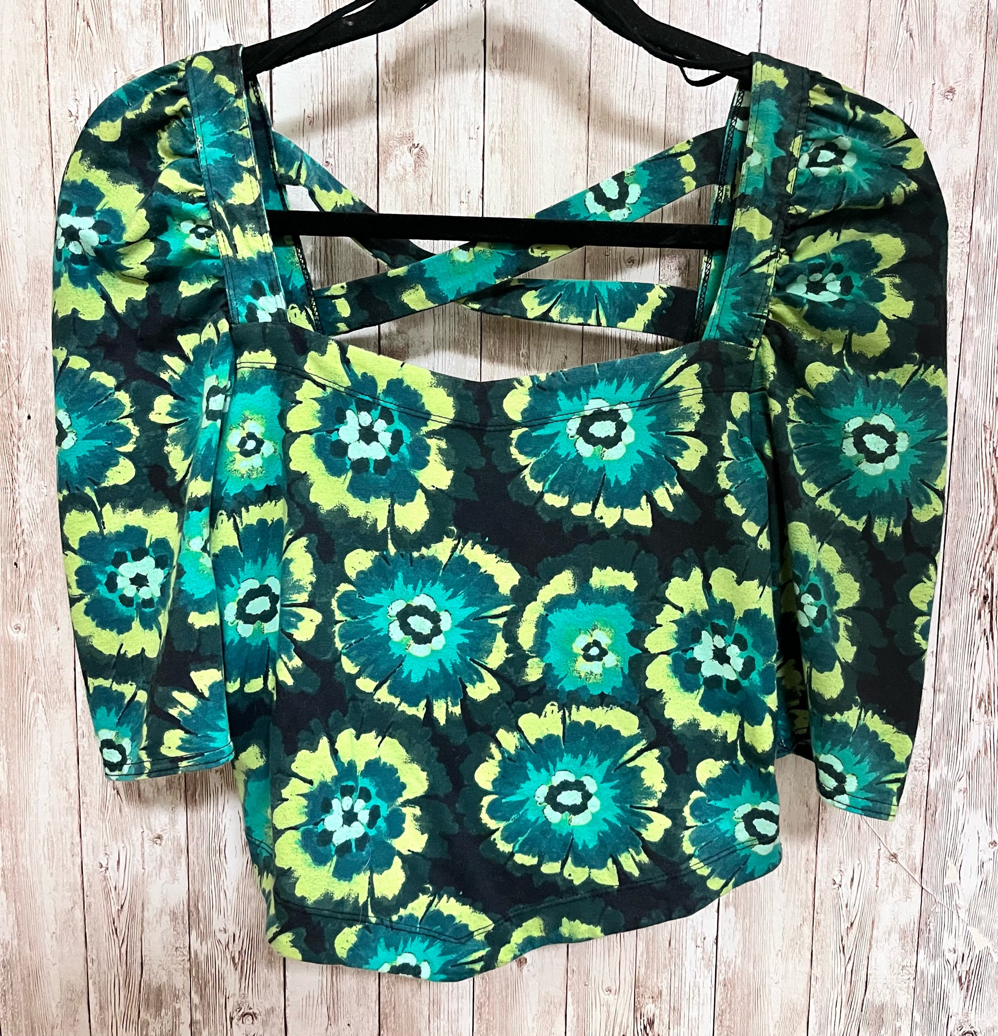 FREE PEOPLE Size M GREEN FLORAL Top