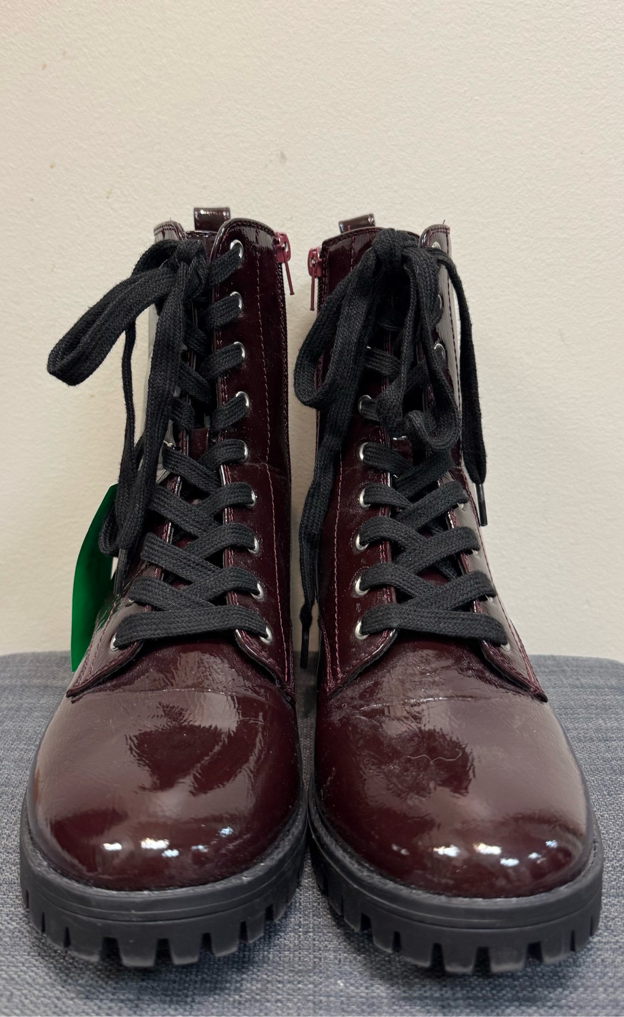 9.5 TRUE CRAFT Burgundy Boots