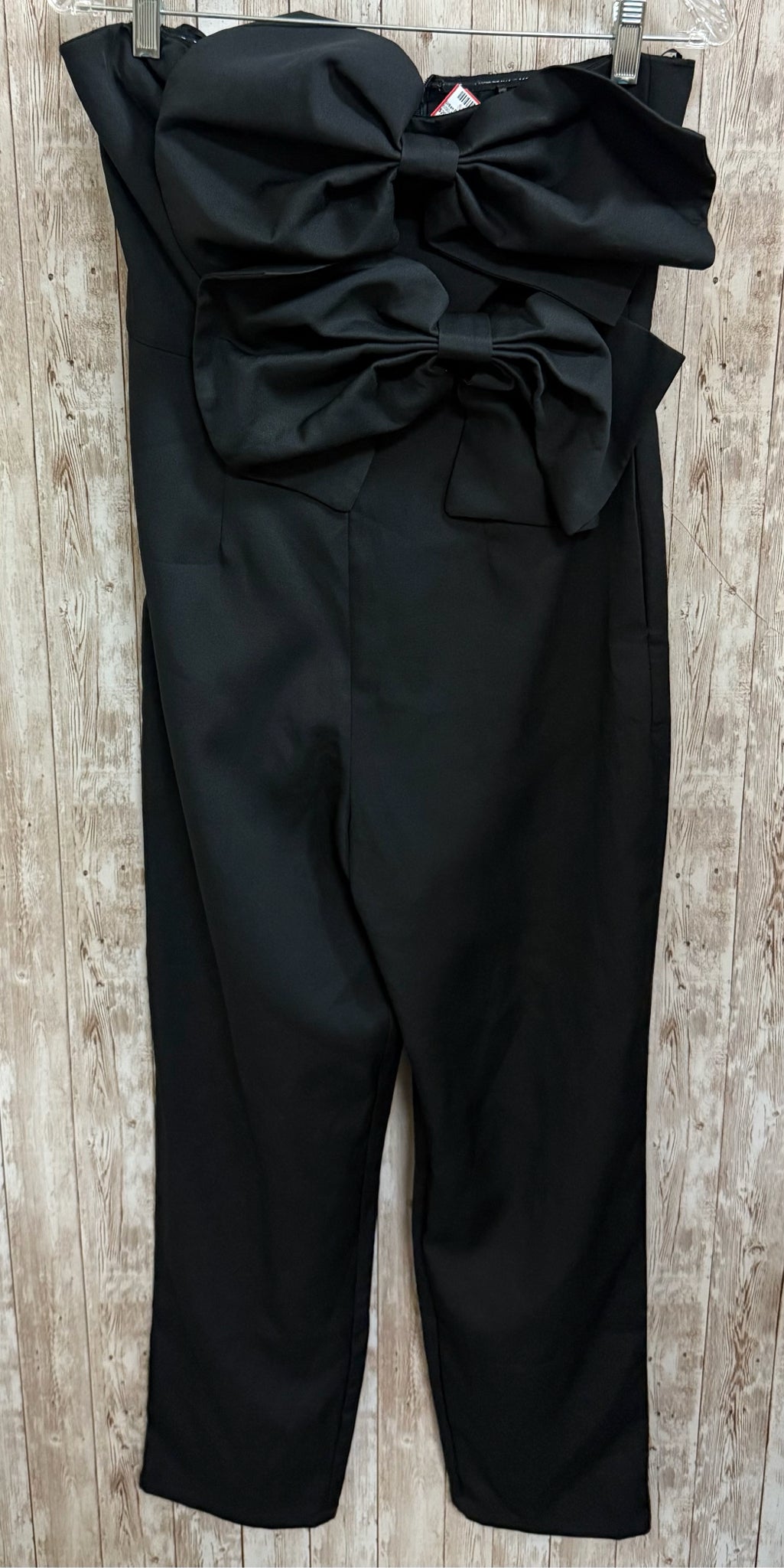 Size L DO & BE Black Jumper